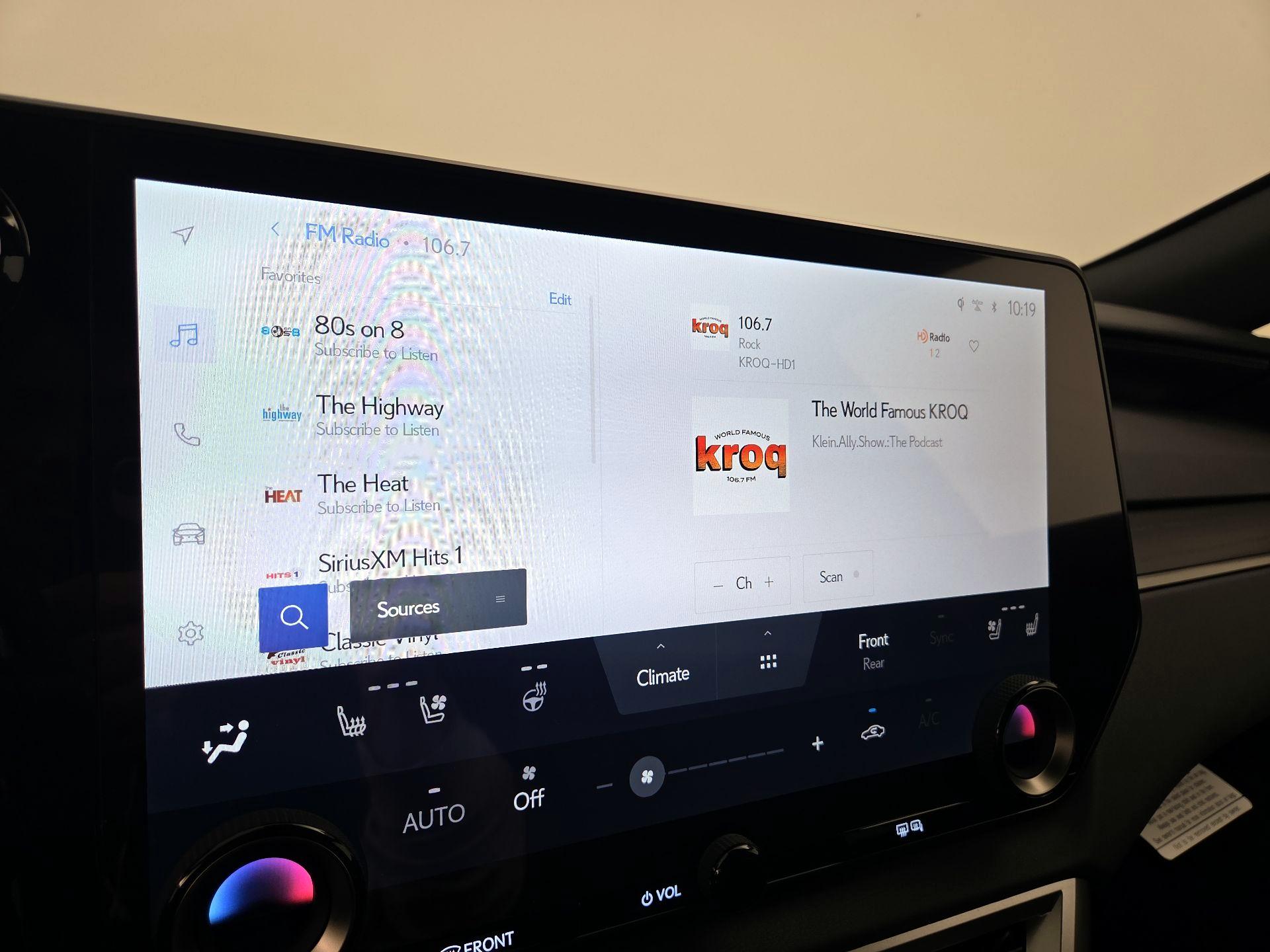 Thumbnail: 2024 Lexus RX - 15