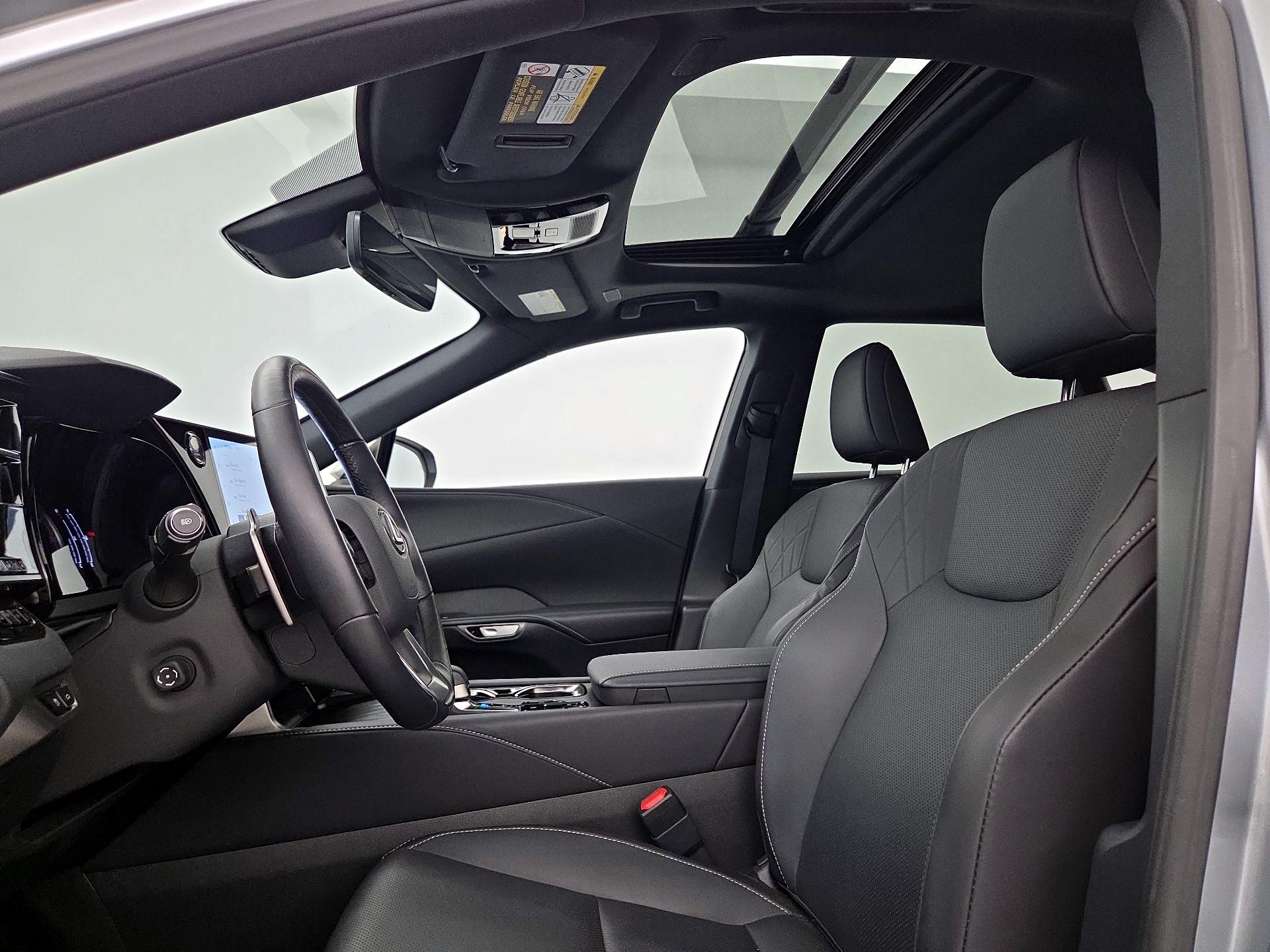 Thumbnail: 2024 Lexus RX - 19