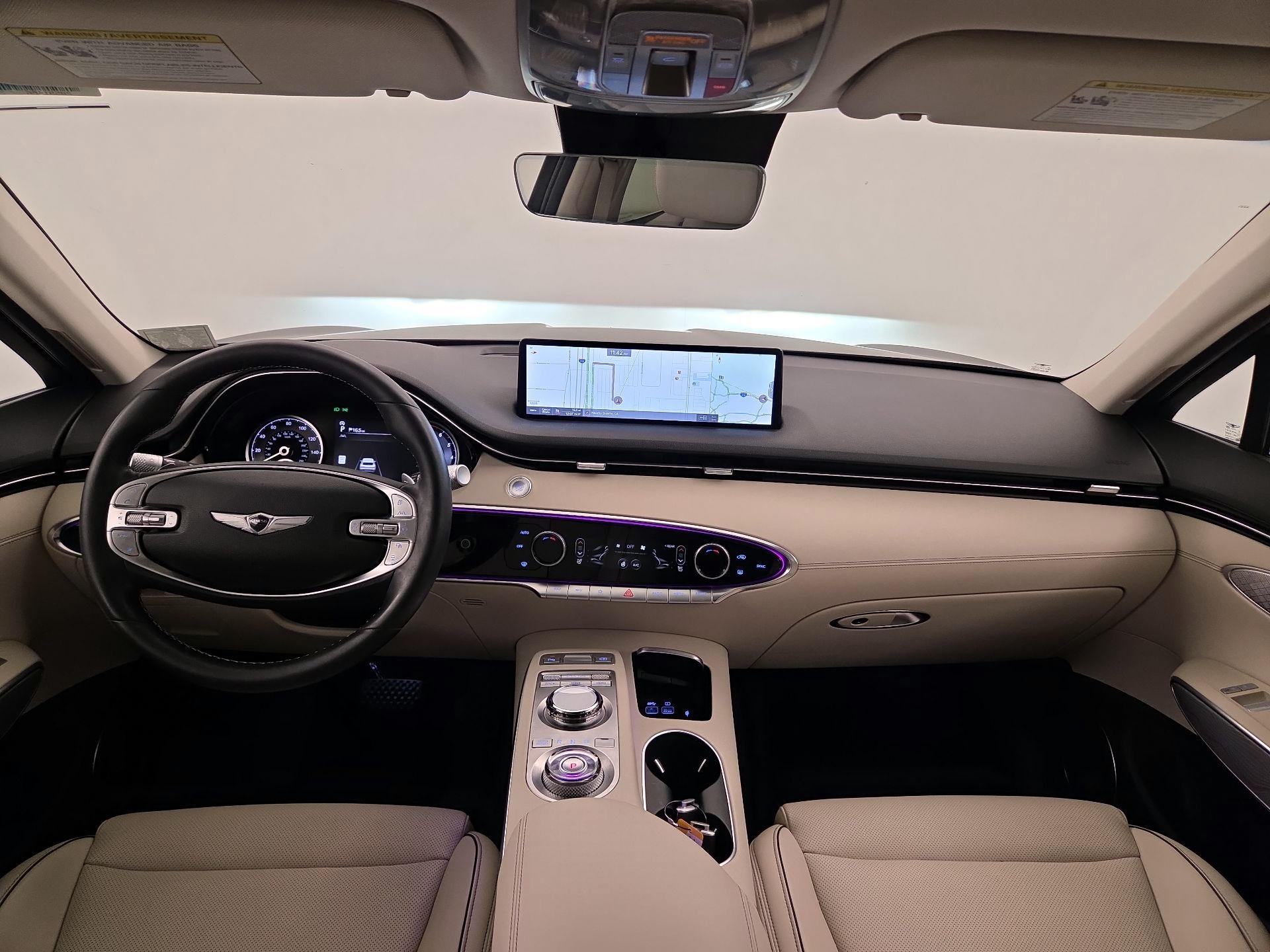 Thumbnail: 2024 Genesis GV70 - 9