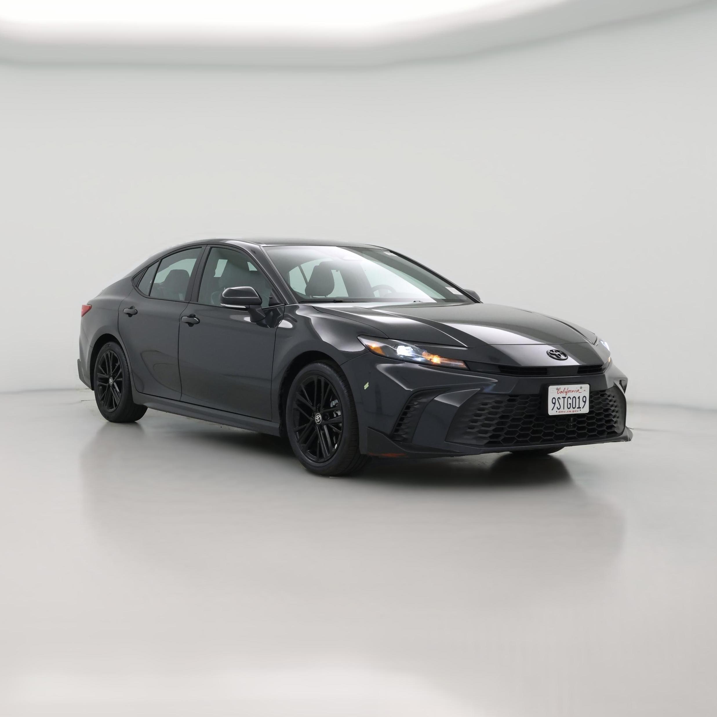 Thumbnail: 2025 Toyota Camry - 1