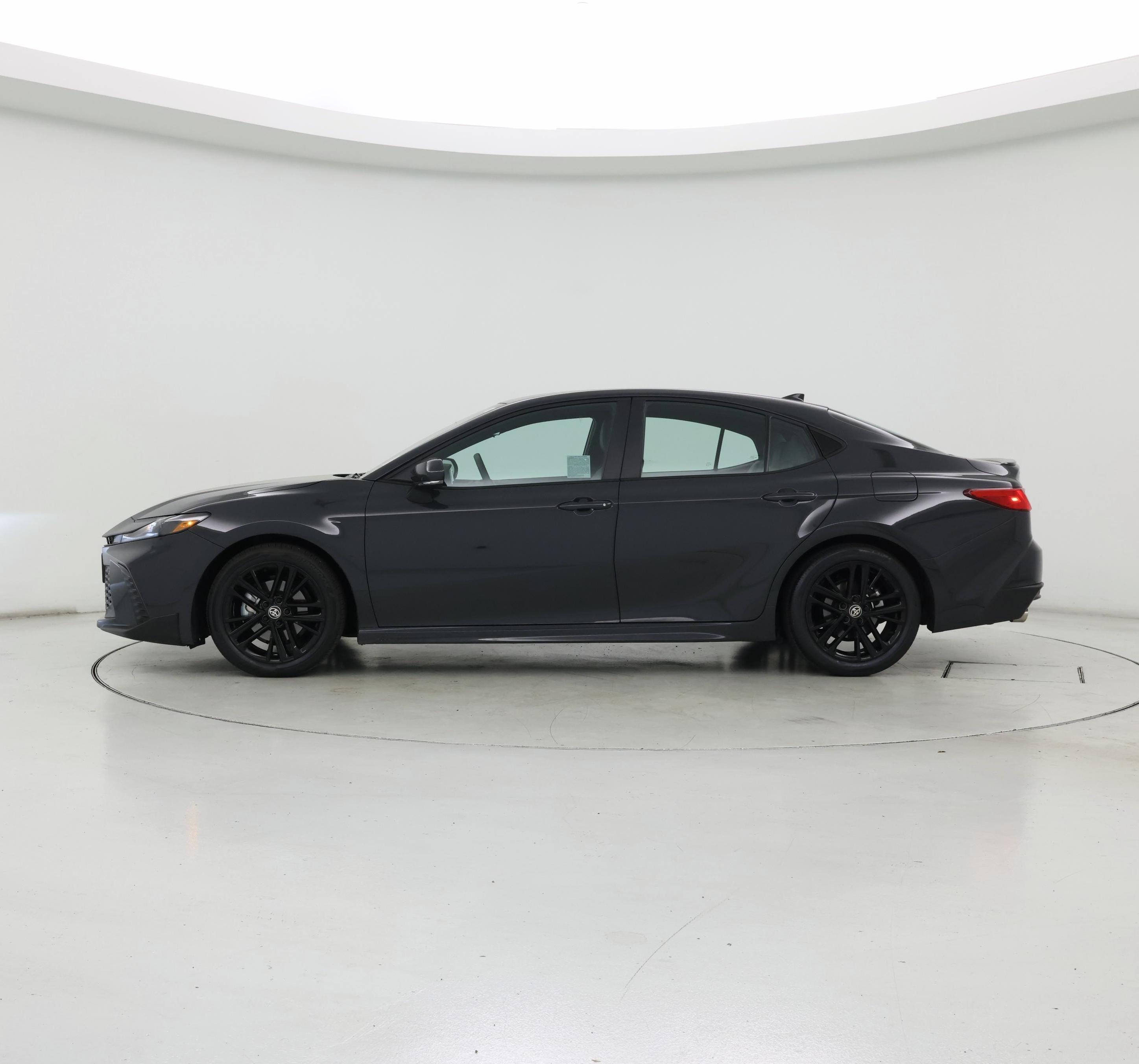 Thumbnail: 2025 Toyota Camry - 3