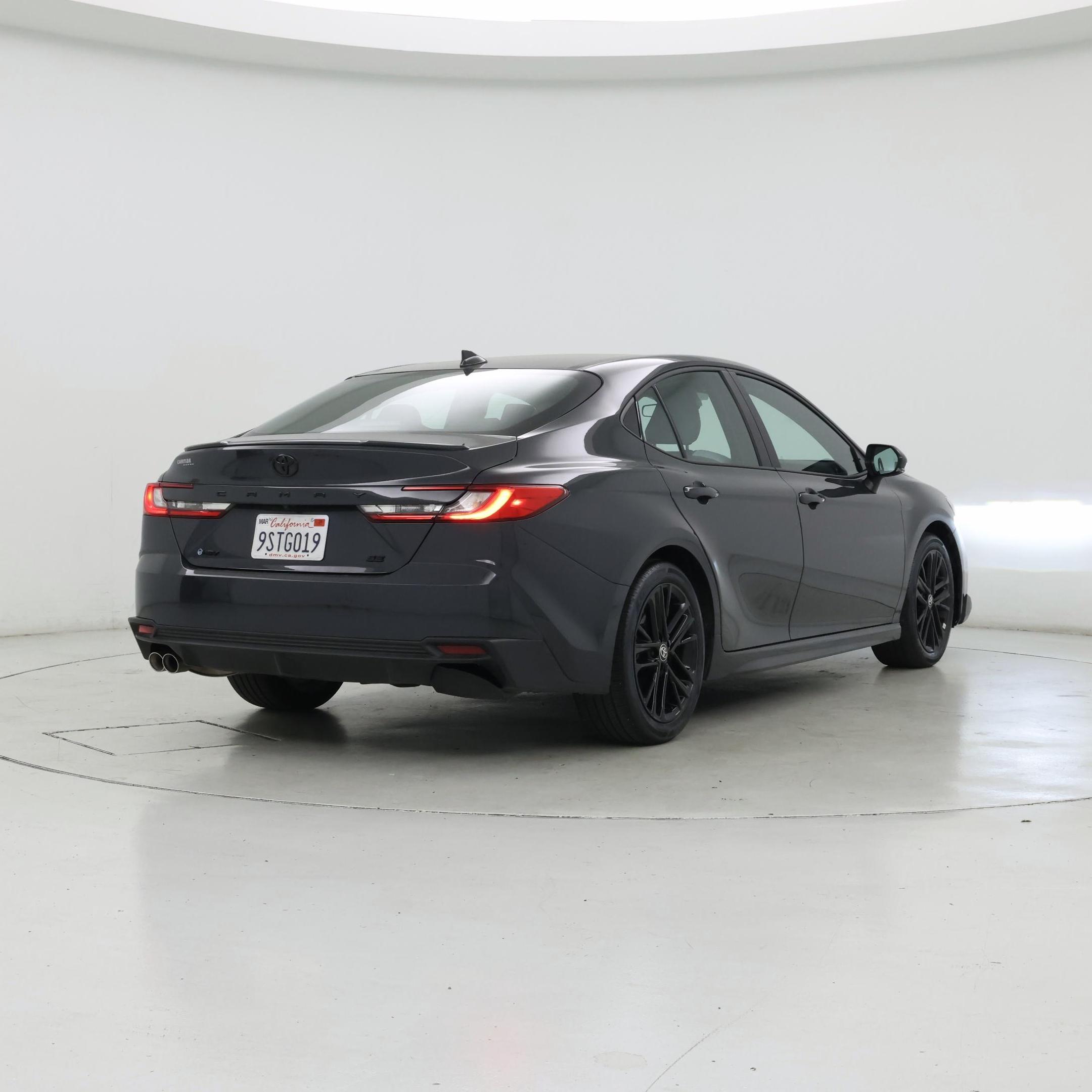 Thumbnail: 2025 Toyota Camry - 8