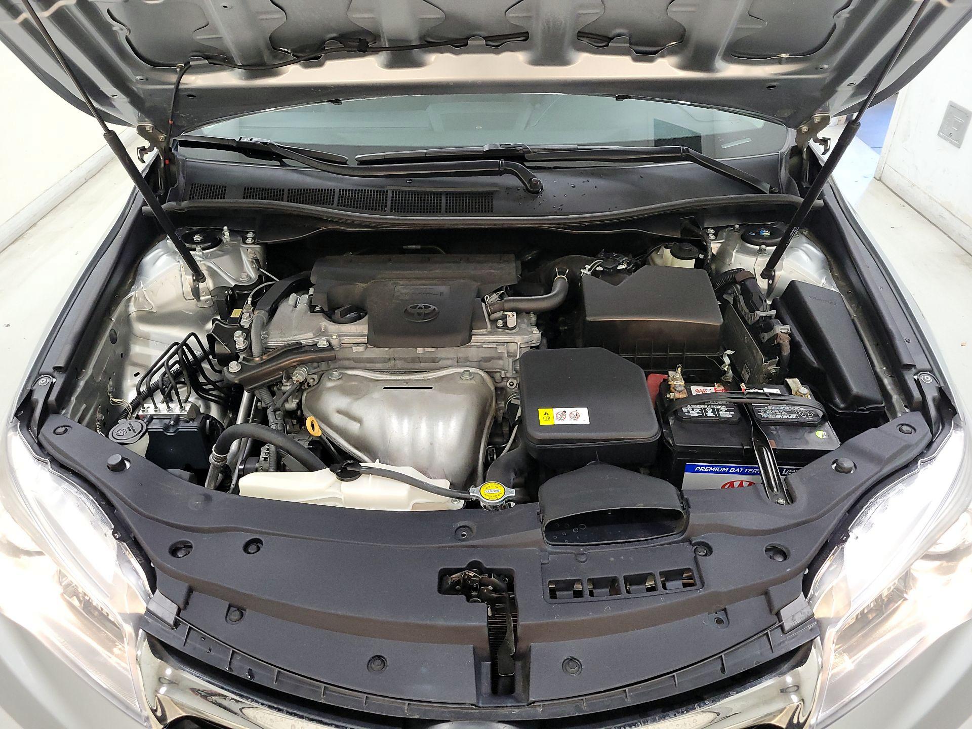 Thumbnail: 2017 Toyota Camry - 20