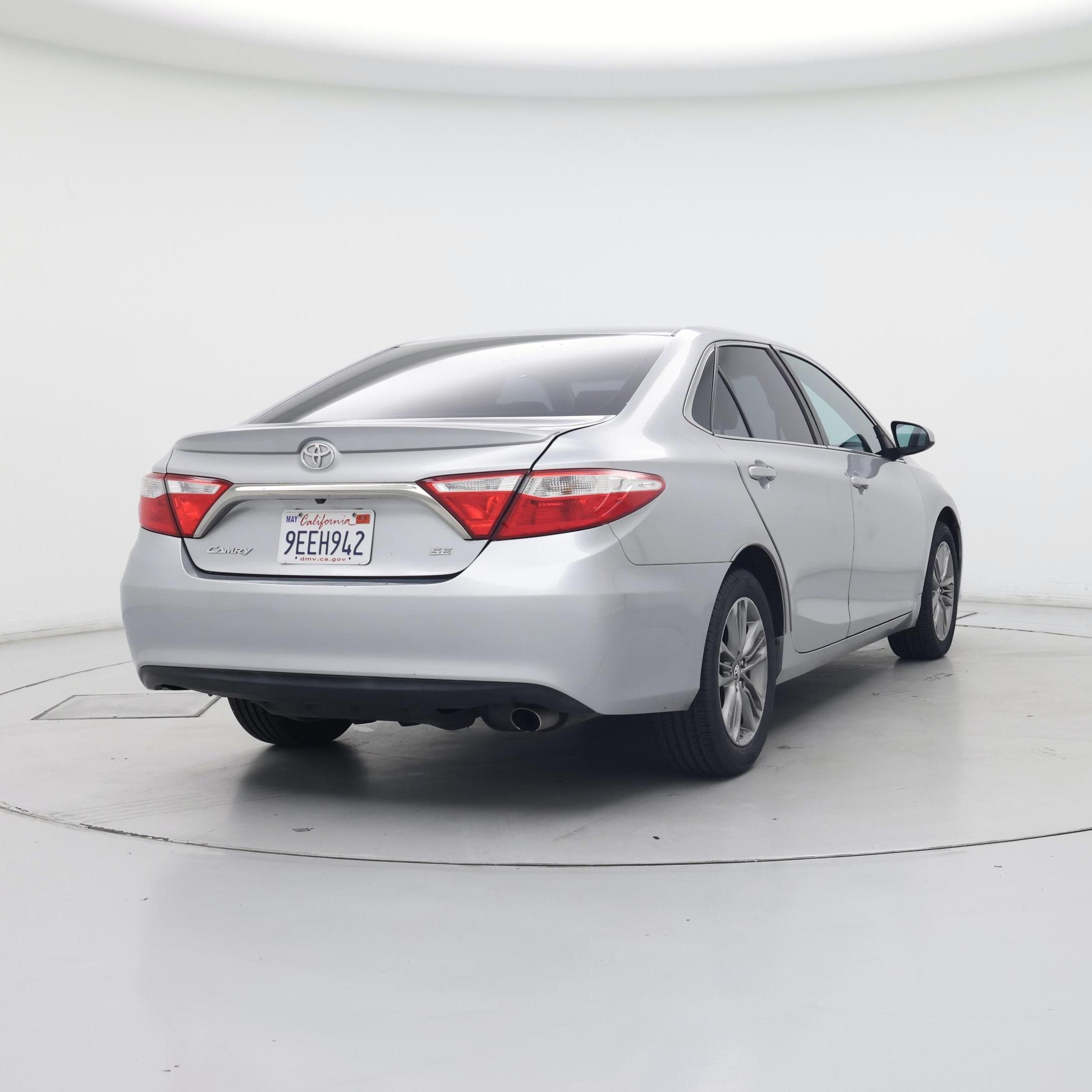 Thumbnail: 2017 Toyota Camry - 8