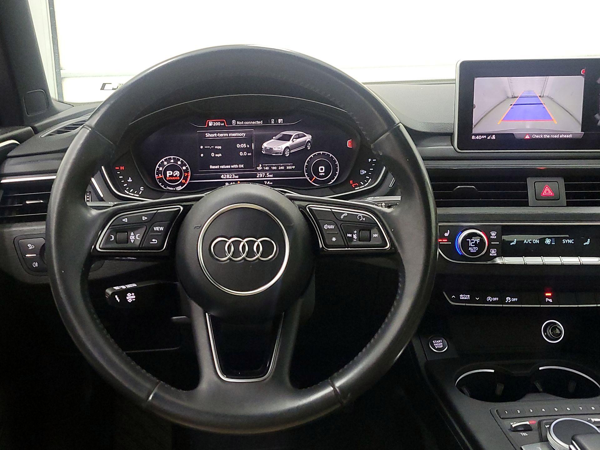 Thumbnail: 2017 Audi A4 - 10