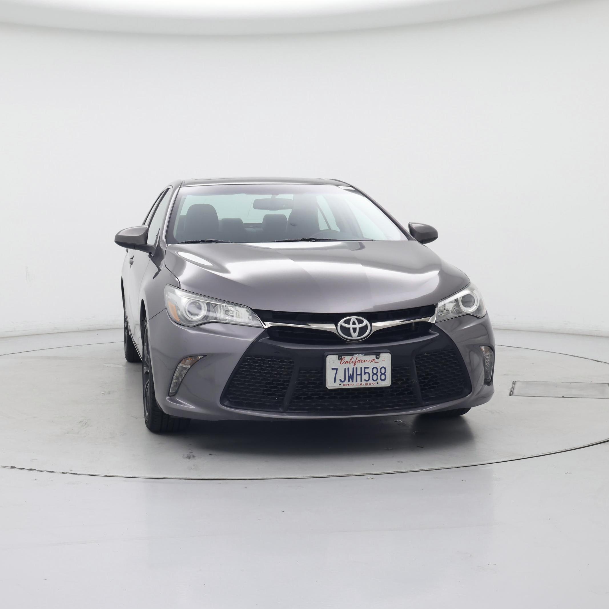 Thumbnail: 2016 Toyota Camry - 5