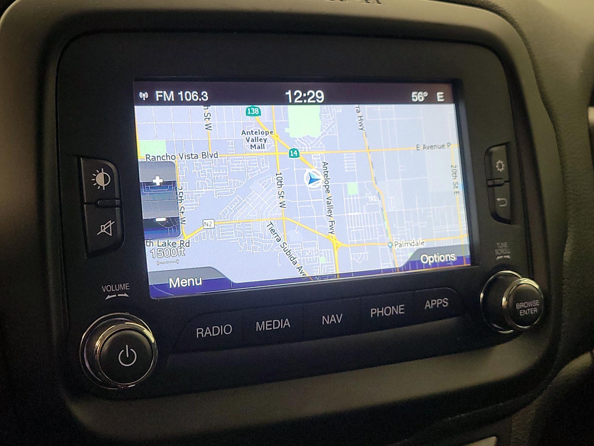 Thumbnail: 2017 Jeep Renegade - 14