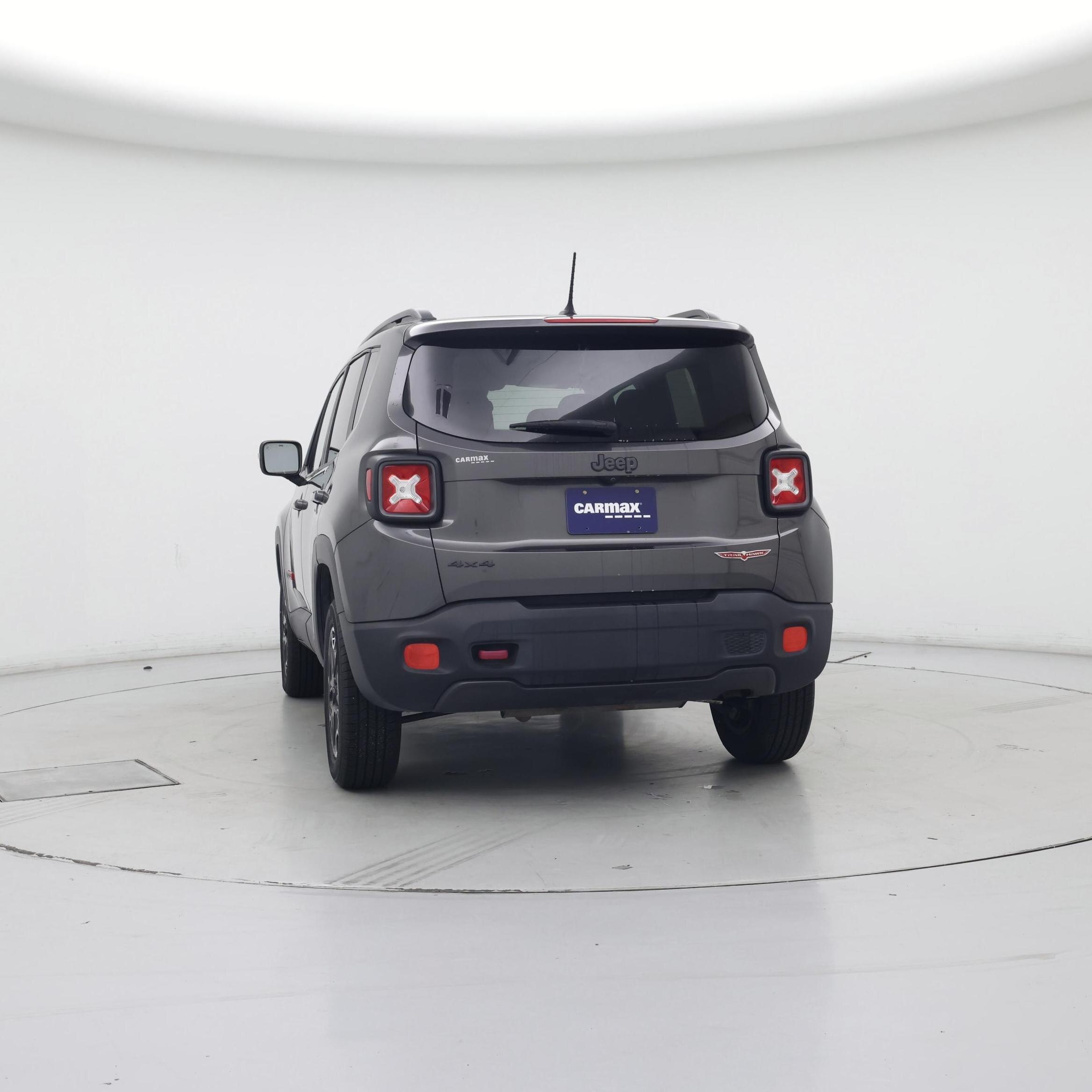 Thumbnail: 2017 Jeep Renegade - 6