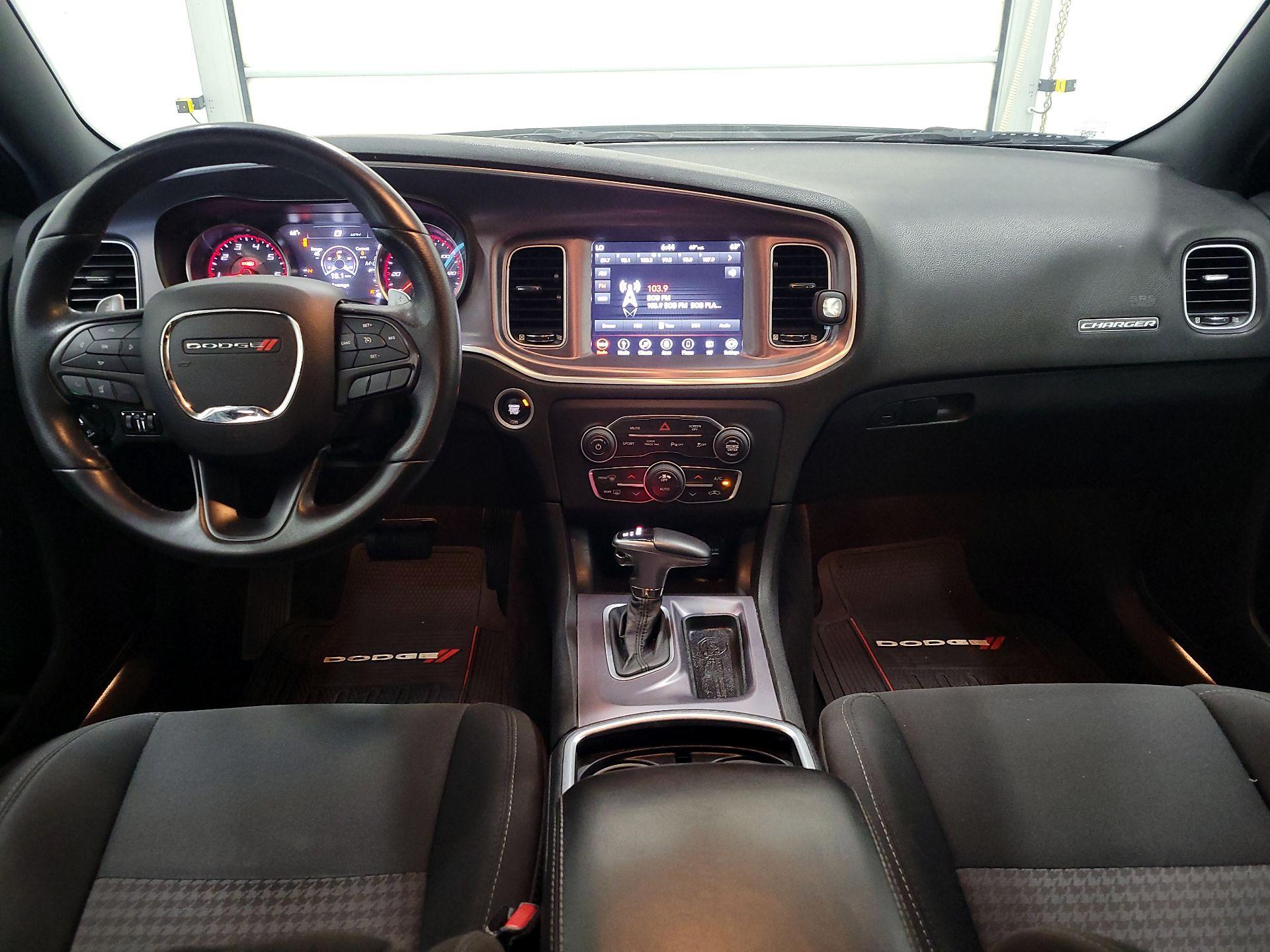 Thumbnail: 2019 Dodge Charger - 9