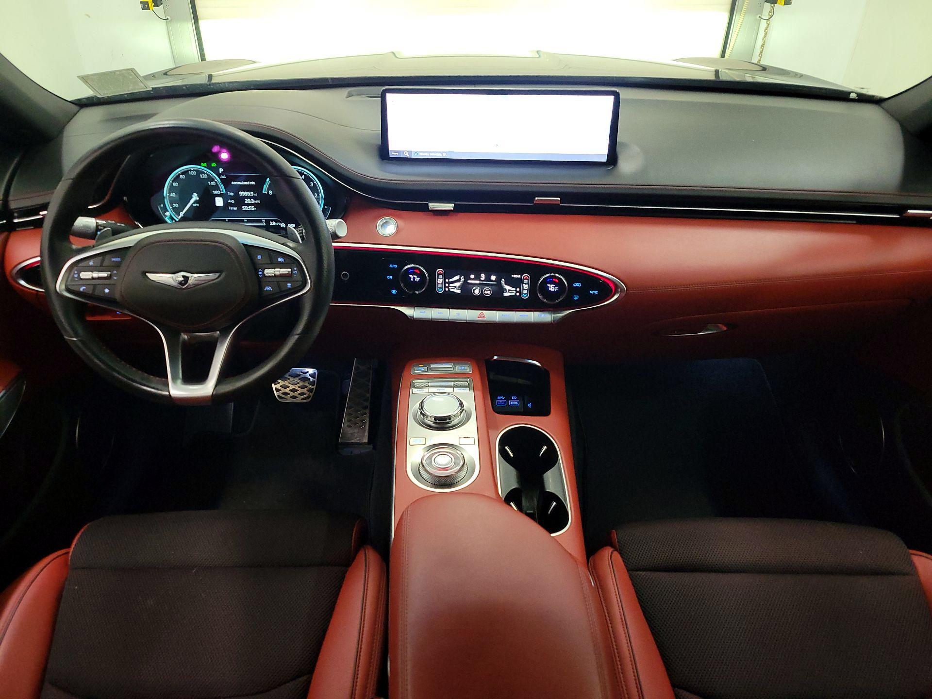 Thumbnail: 2023 Genesis GV70 - 9