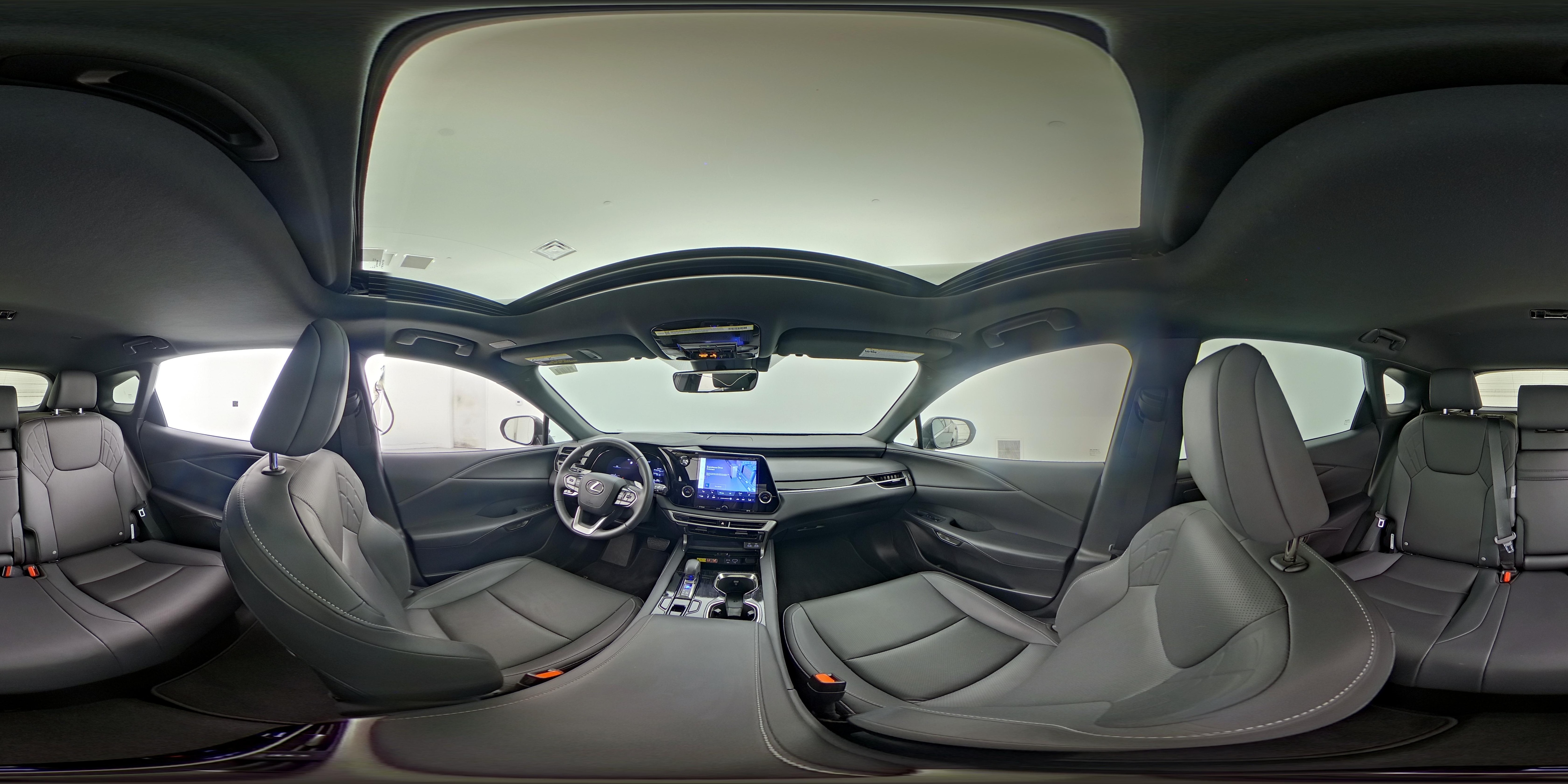2025 Lexus RX 350 - Photo 25