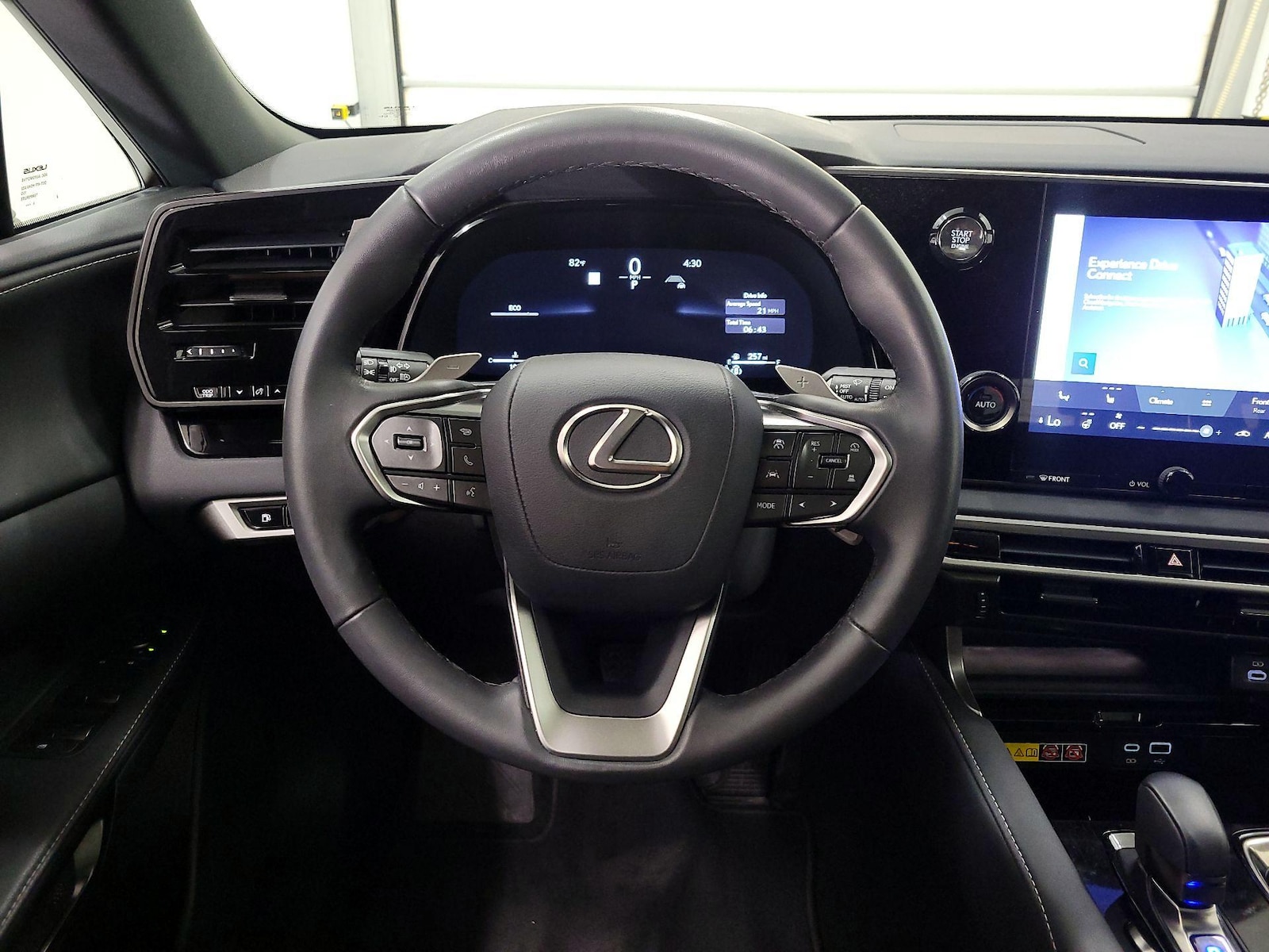2025 Lexus RX 350 - Photo 11