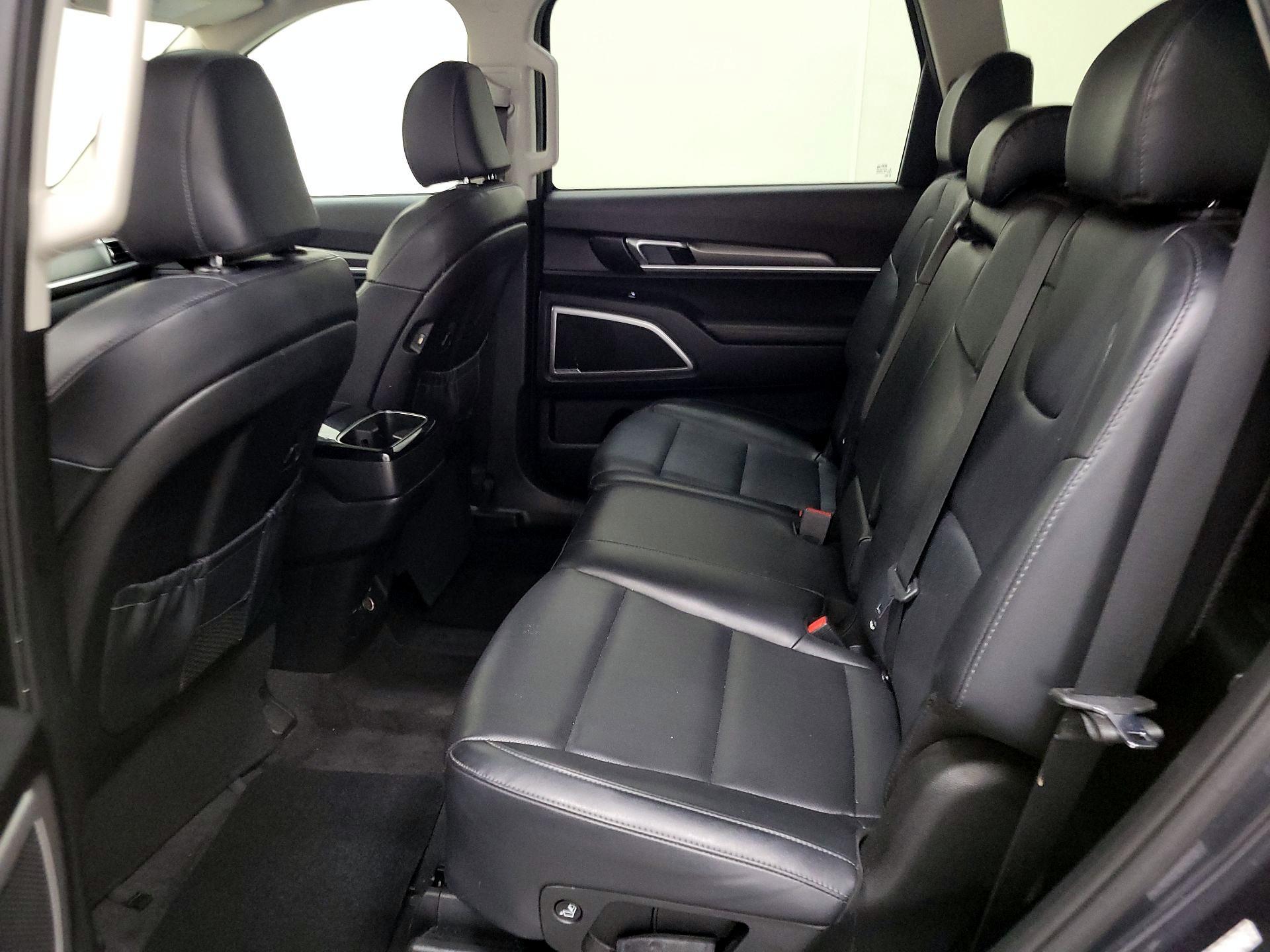 Thumbnail: 2020 Kia Telluride - 20