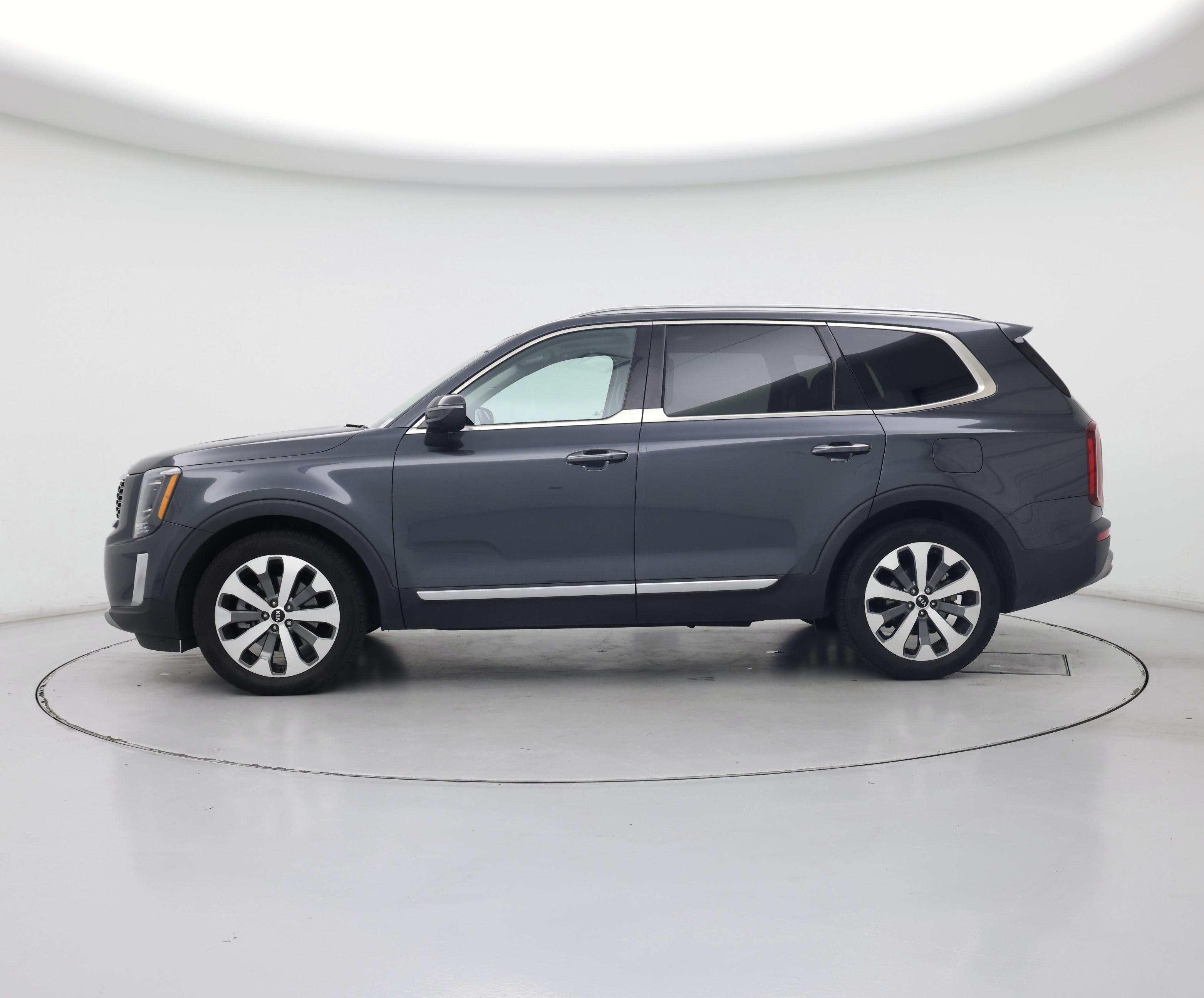 Thumbnail: 2020 Kia Telluride - 3