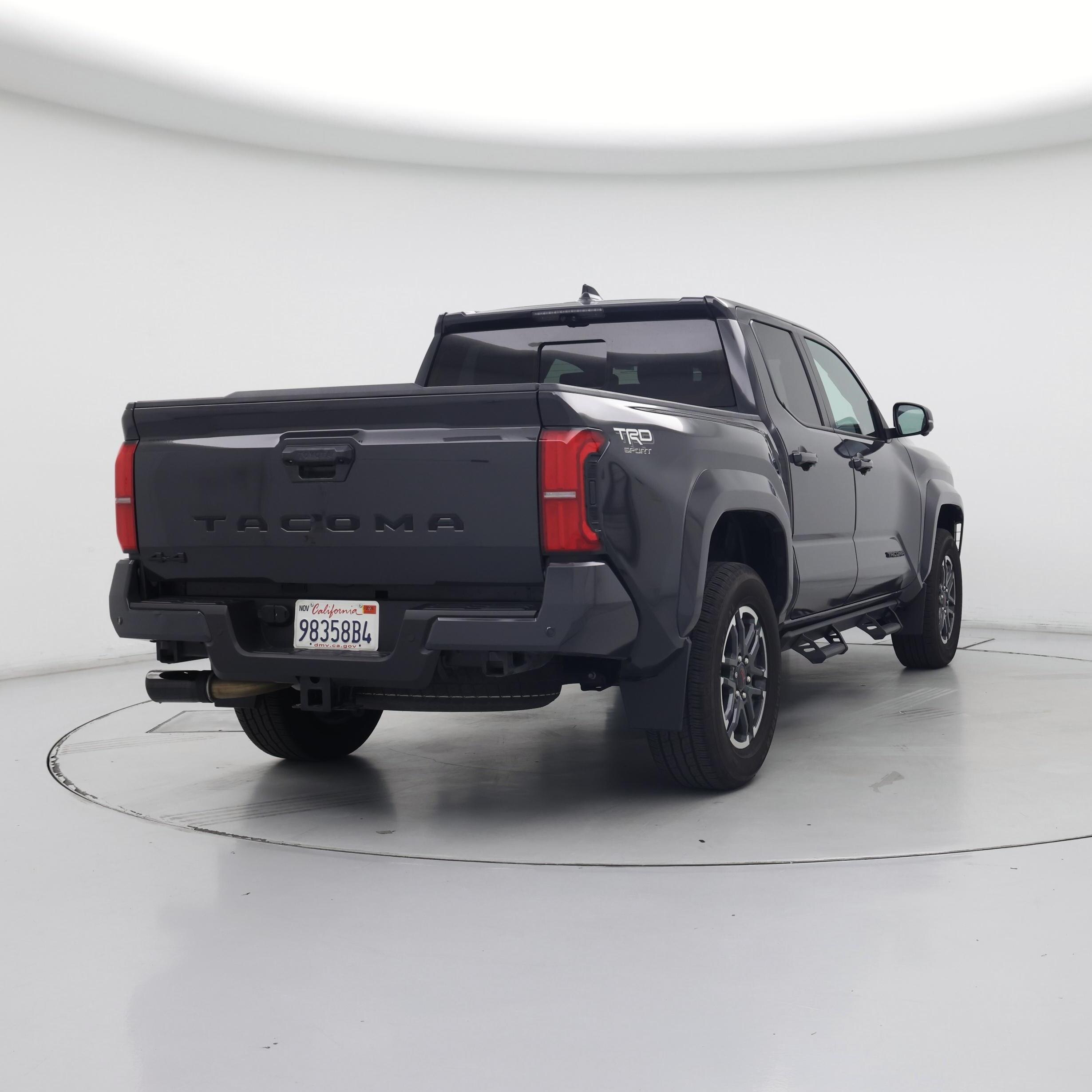 Thumbnail: 2024 Toyota Tacoma - 8