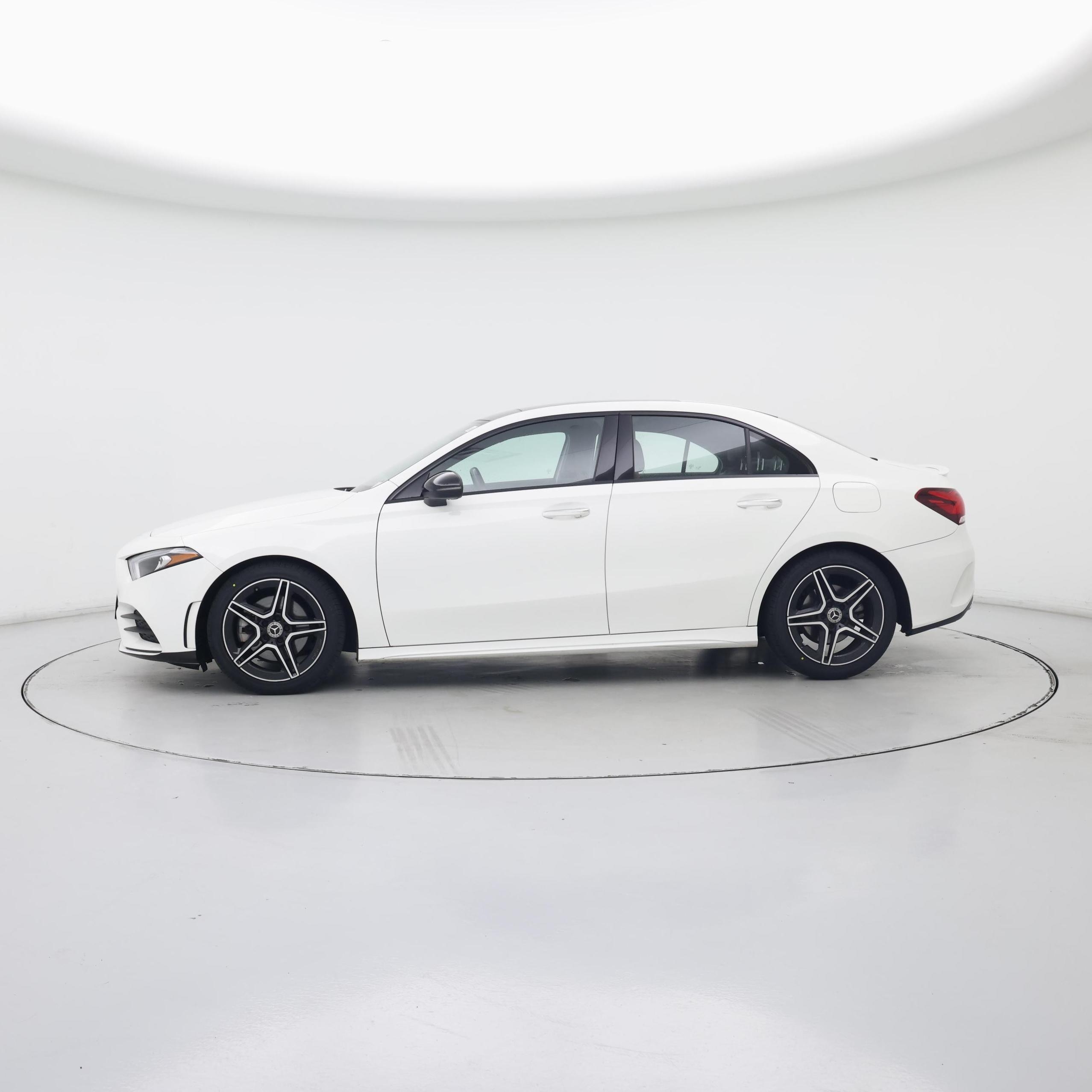 Thumbnail: 2022 Mercedes-Benz A-Class - 3