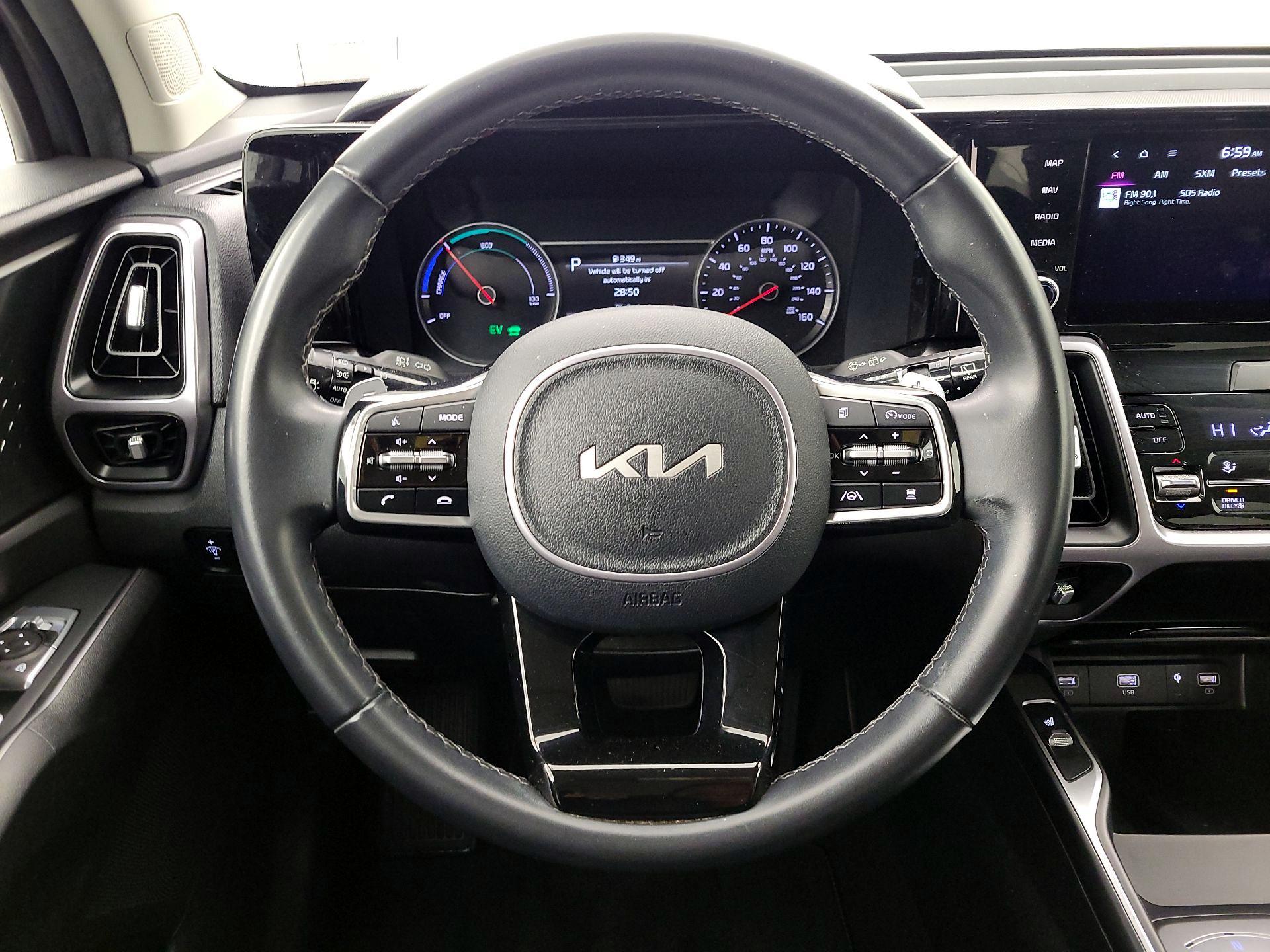 Thumbnail: 2023 Kia Sorento - 10