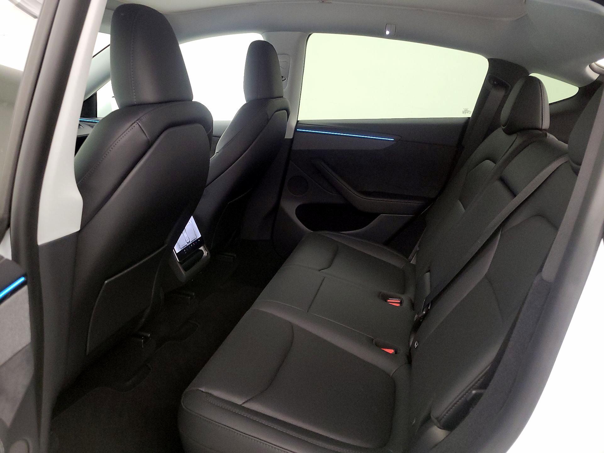 Thumbnail: 2026 Tesla Model Y - 19