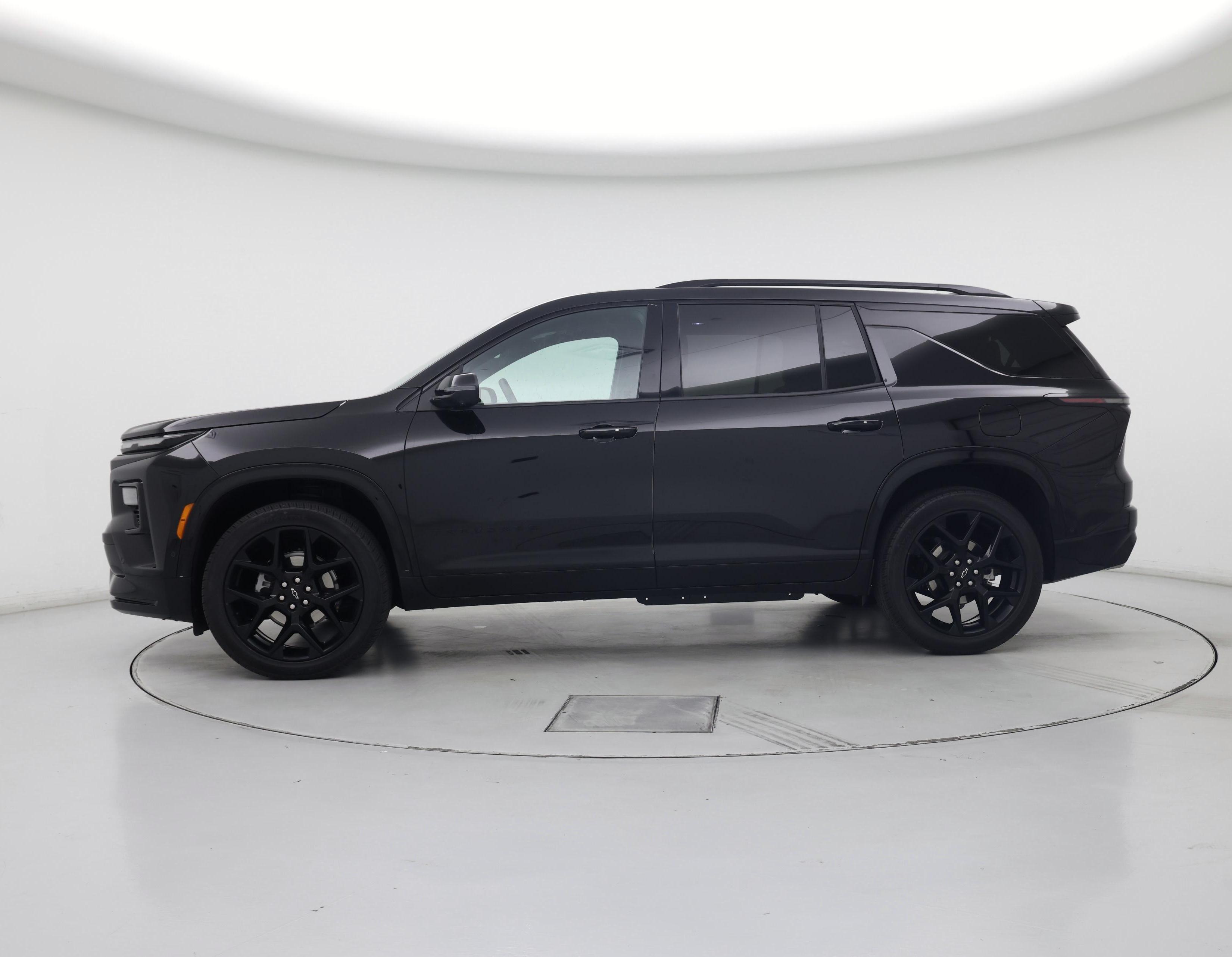 Thumbnail: 2024 Chevrolet Traverse - 3
