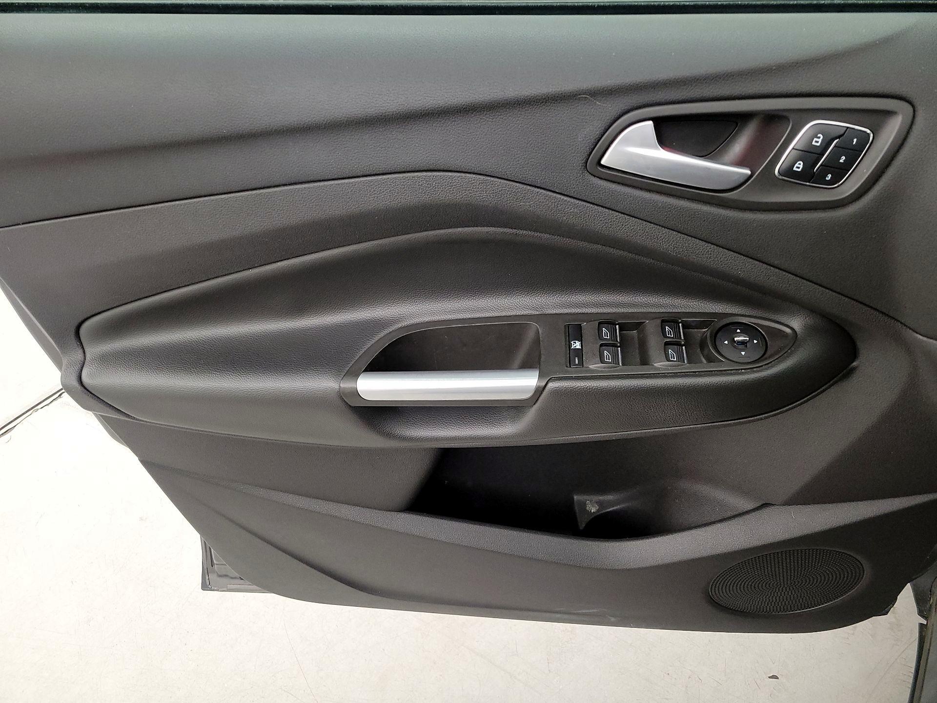 Thumbnail: 2014 Ford Escape - 12