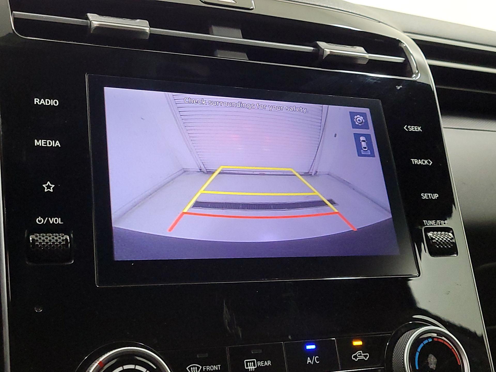 Thumbnail: 2022 Hyundai Santa Cruz - 14