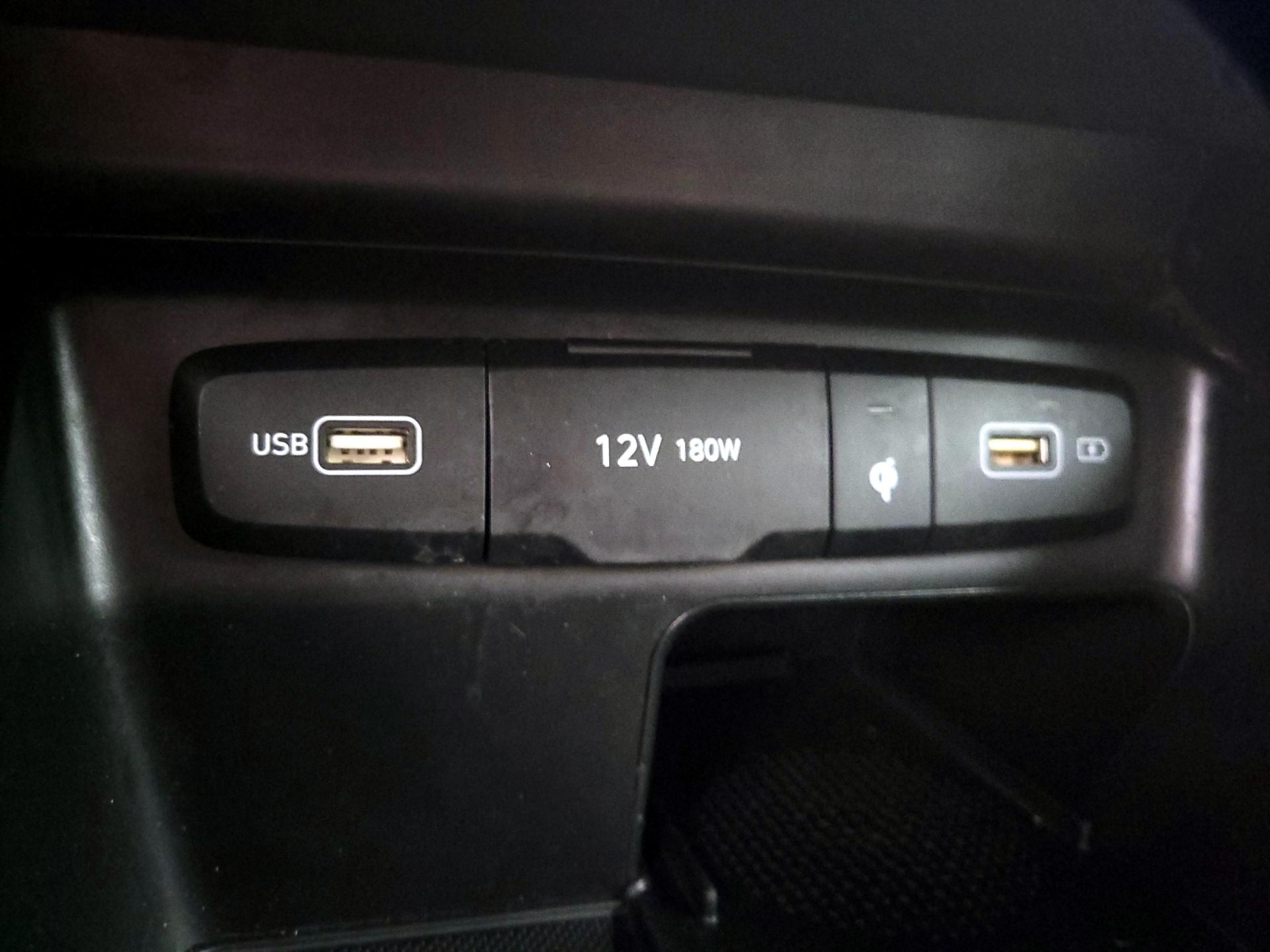 Thumbnail: 2022 Hyundai Santa Cruz - 18