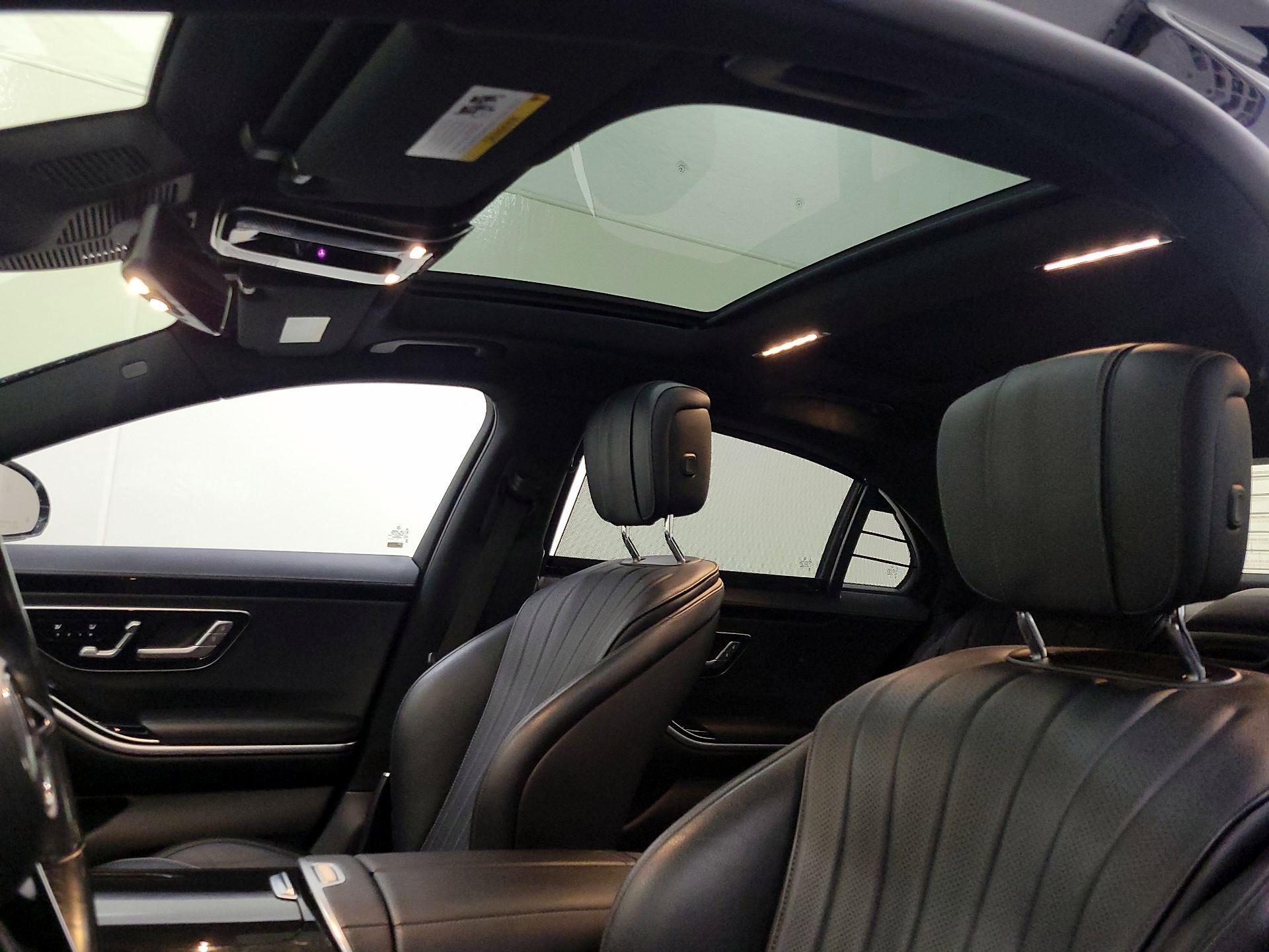 Thumbnail: 2022 Mercedes-Benz S-Class - 20