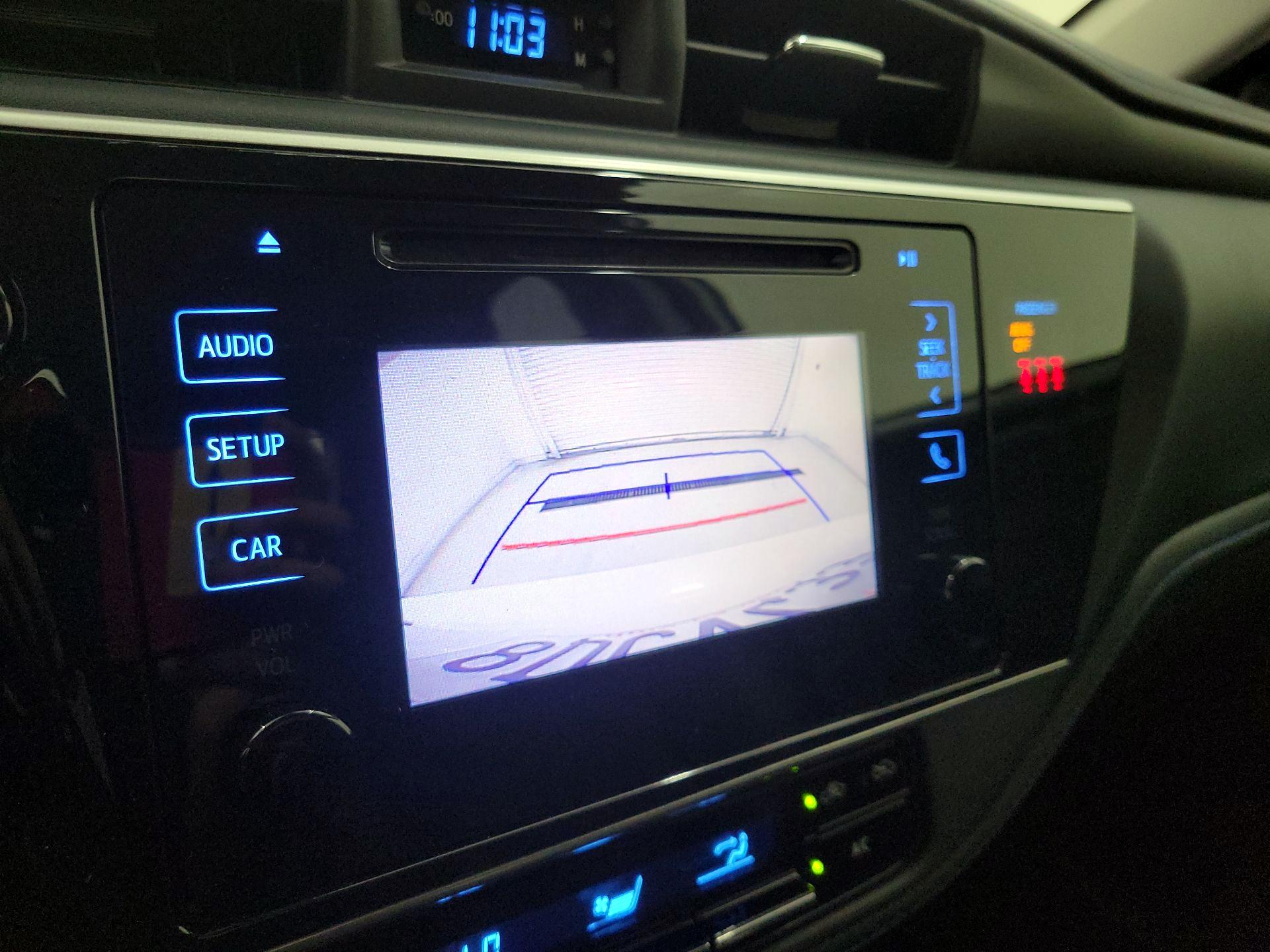 Thumbnail: 2018 Toyota Corolla - 14