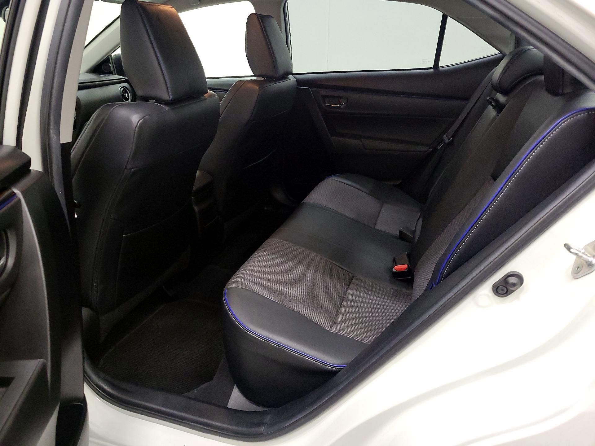 Thumbnail: 2018 Toyota Corolla - 19