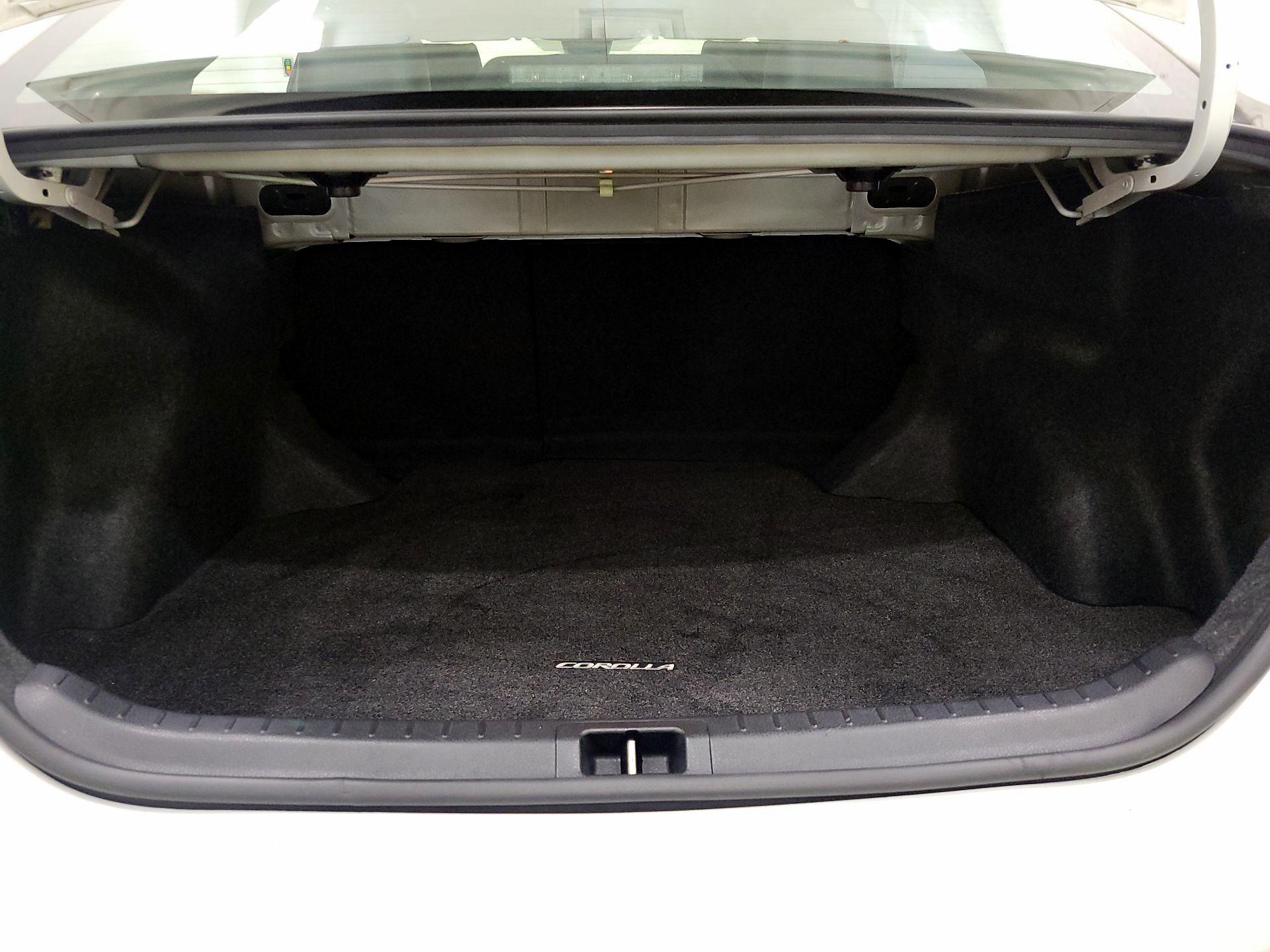 Thumbnail: 2018 Toyota Corolla - 20