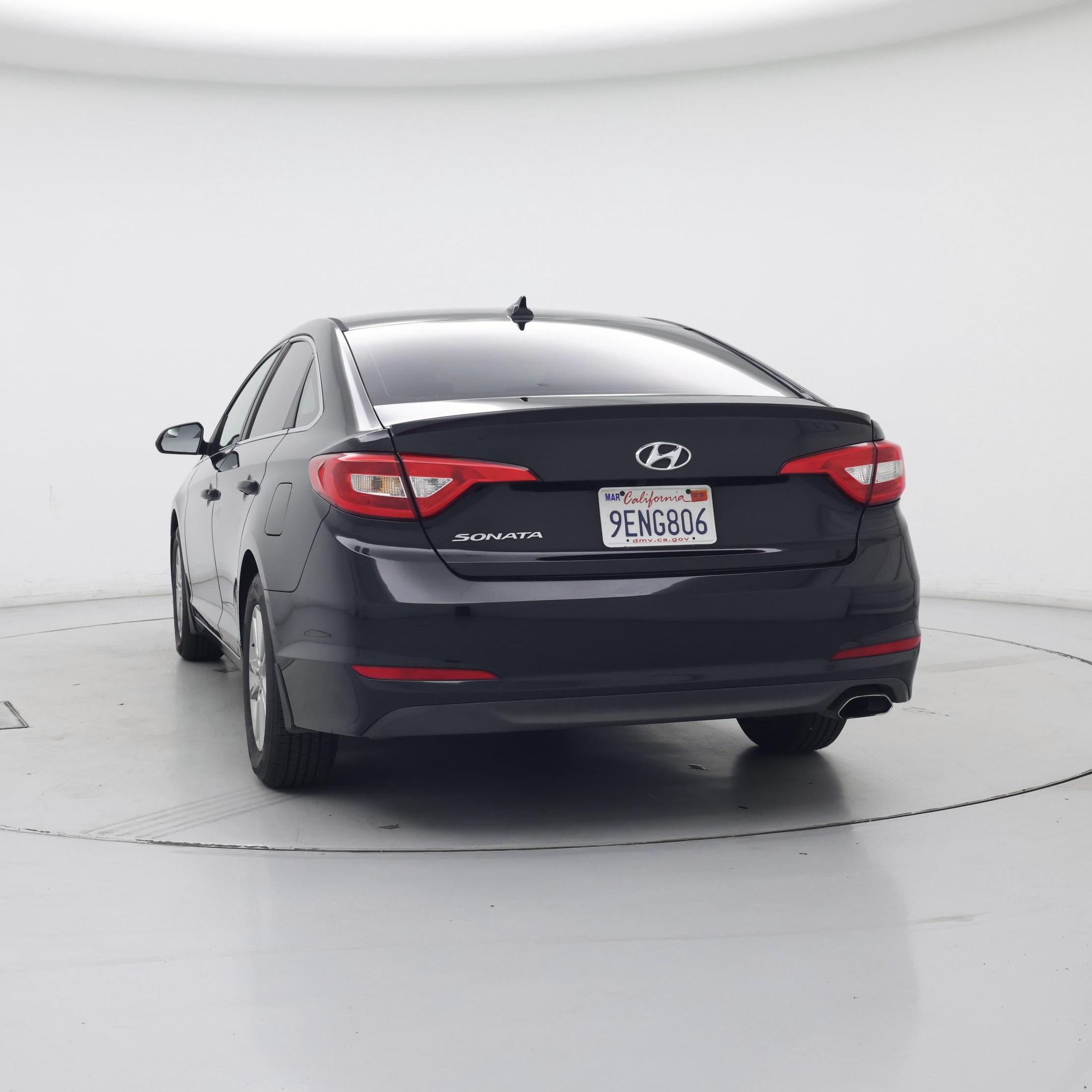 Thumbnail: 2016 Hyundai Sonata - 6