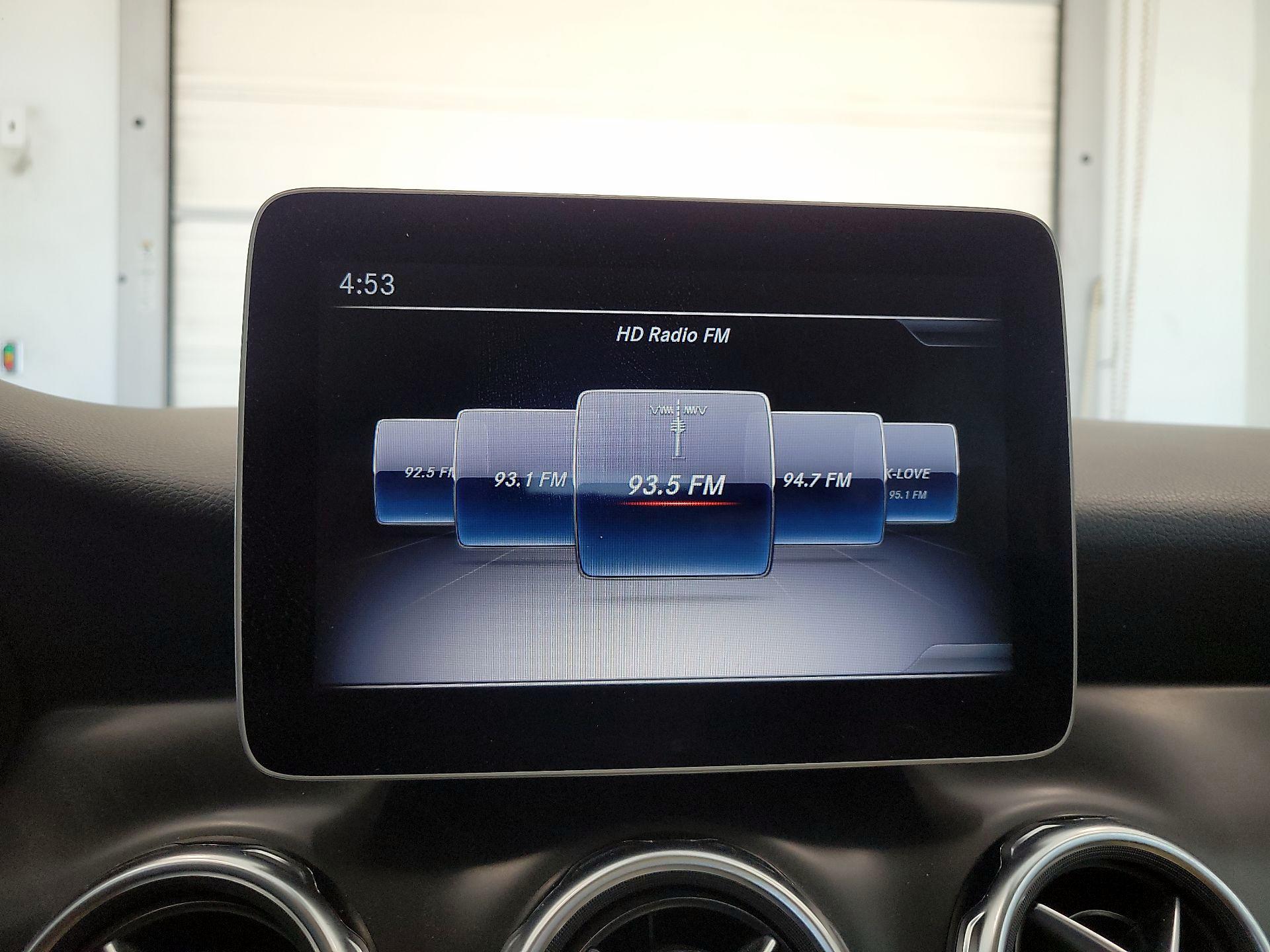 Thumbnail: 2020 Mercedes-Benz GLA - 15