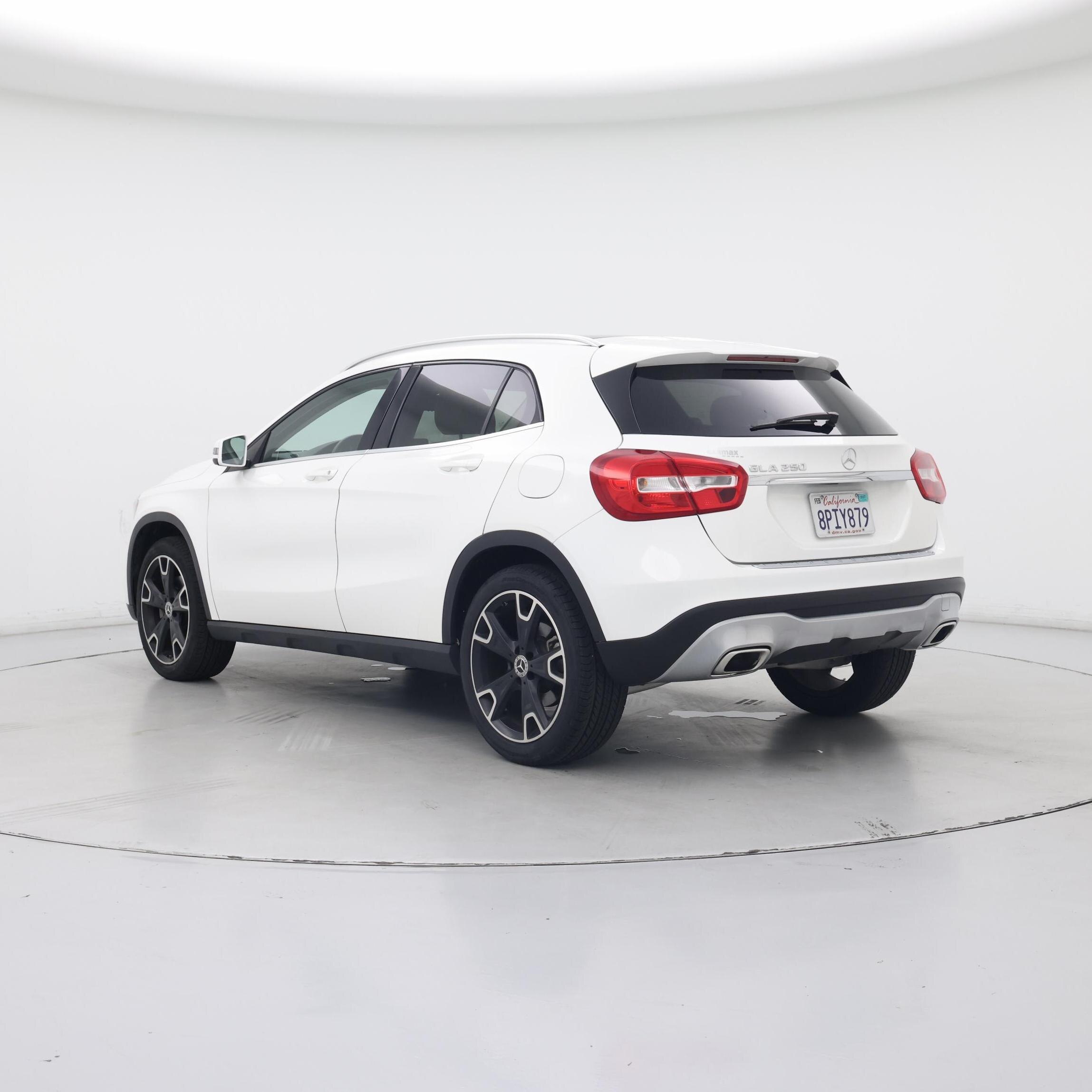 Thumbnail: 2020 Mercedes-Benz GLA - 2