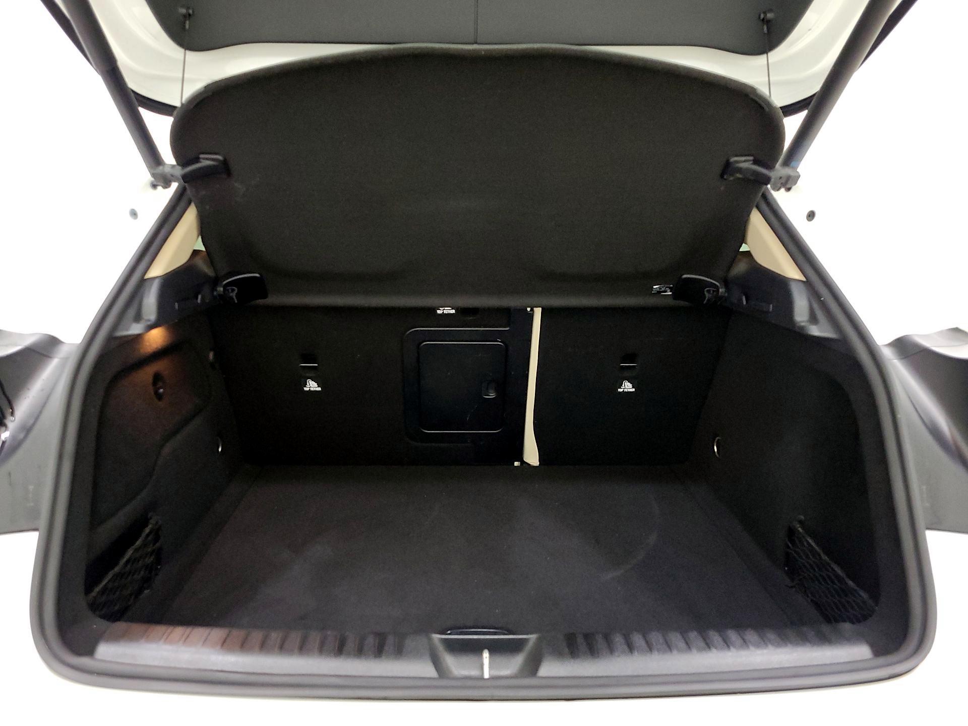 Thumbnail: 2020 Mercedes-Benz GLA - 20