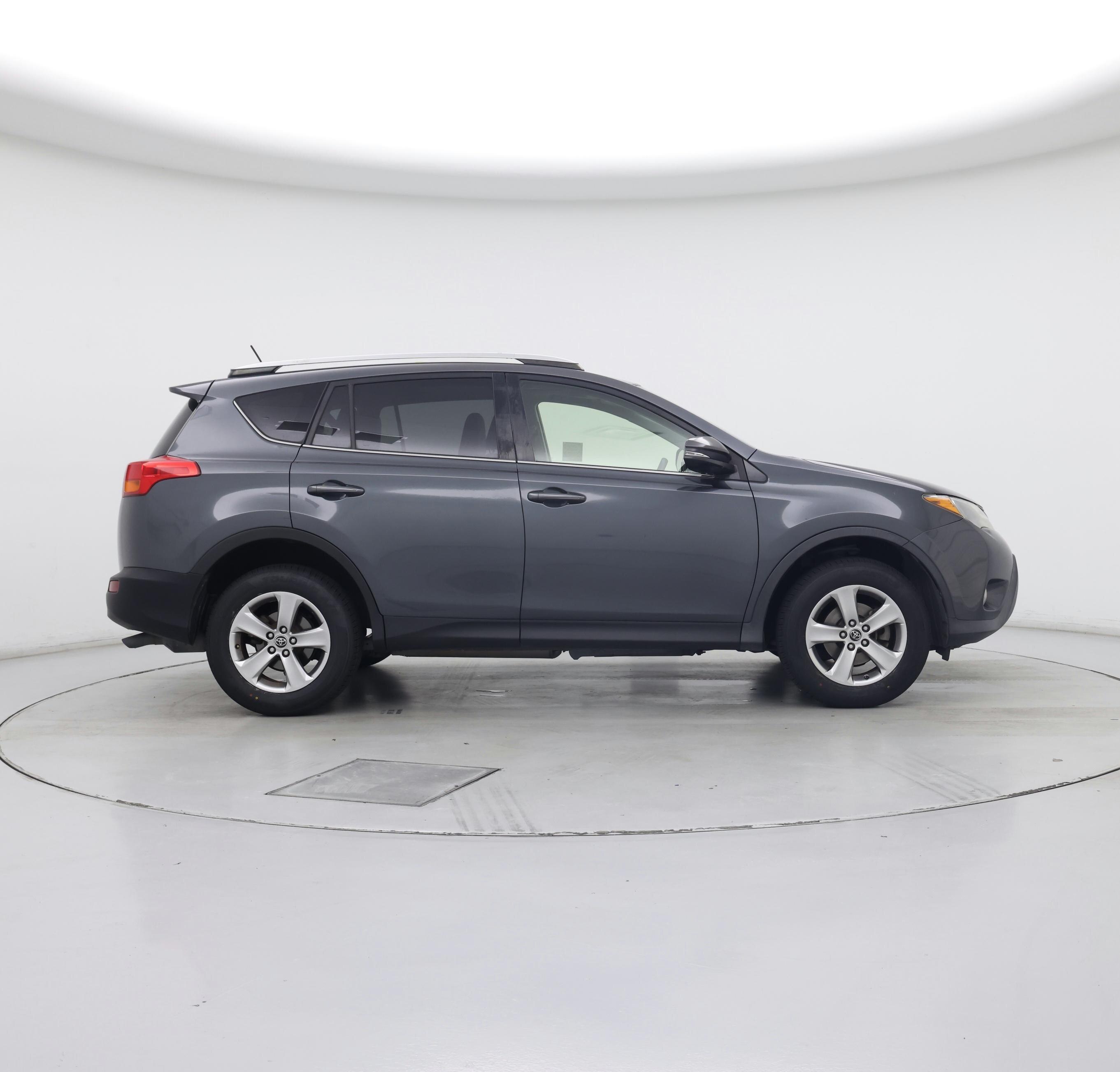 Thumbnail: 2015 Toyota RAV4 - 7