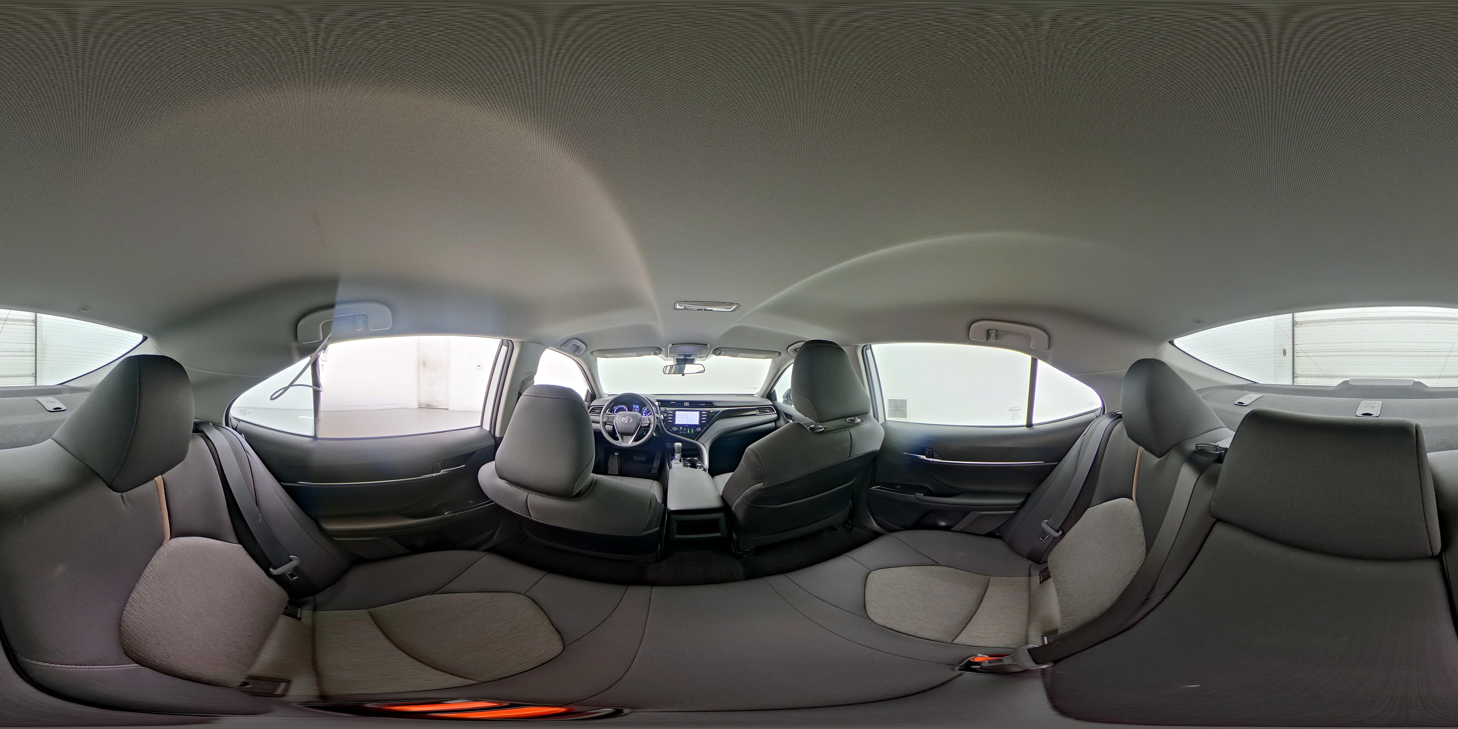 2020 Toyota Camry LE - Photo 24