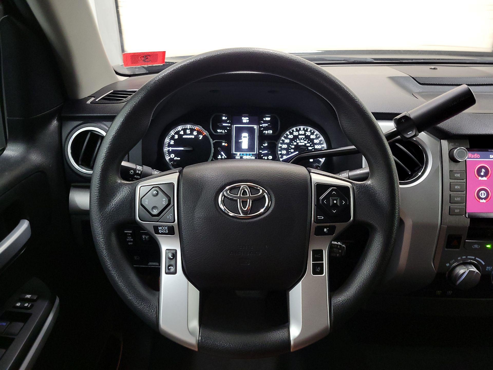 Thumbnail: 2021 Toyota Tundra - 10