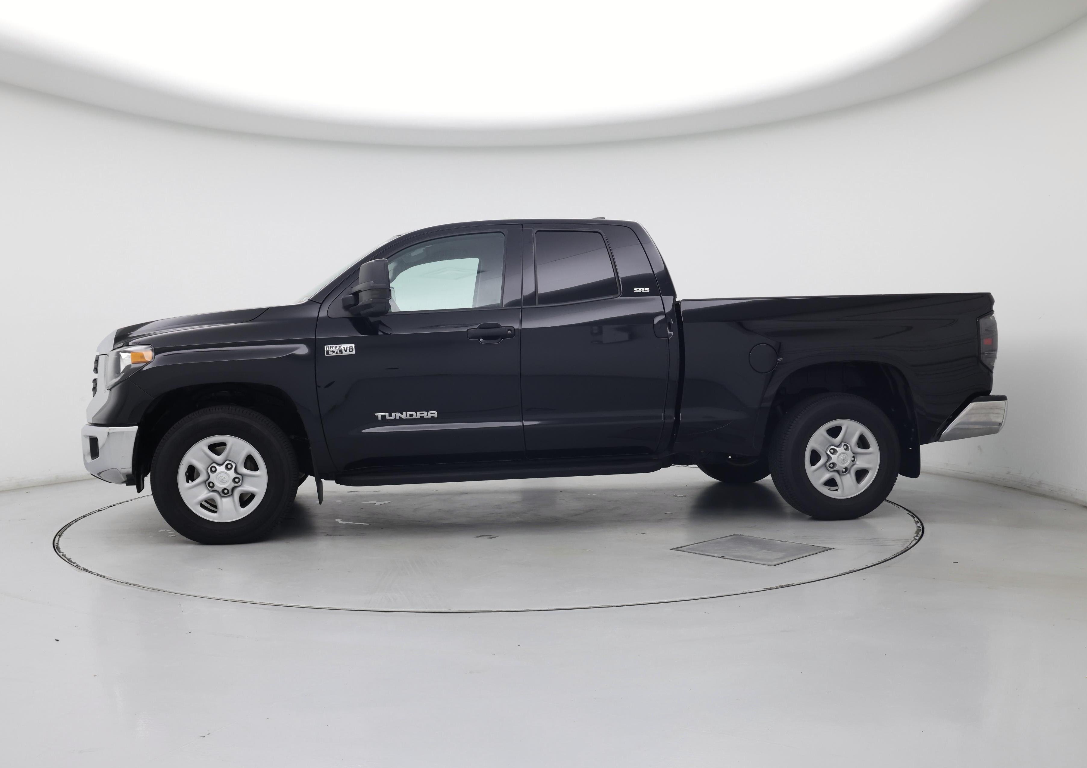 Thumbnail: 2021 Toyota Tundra - 3