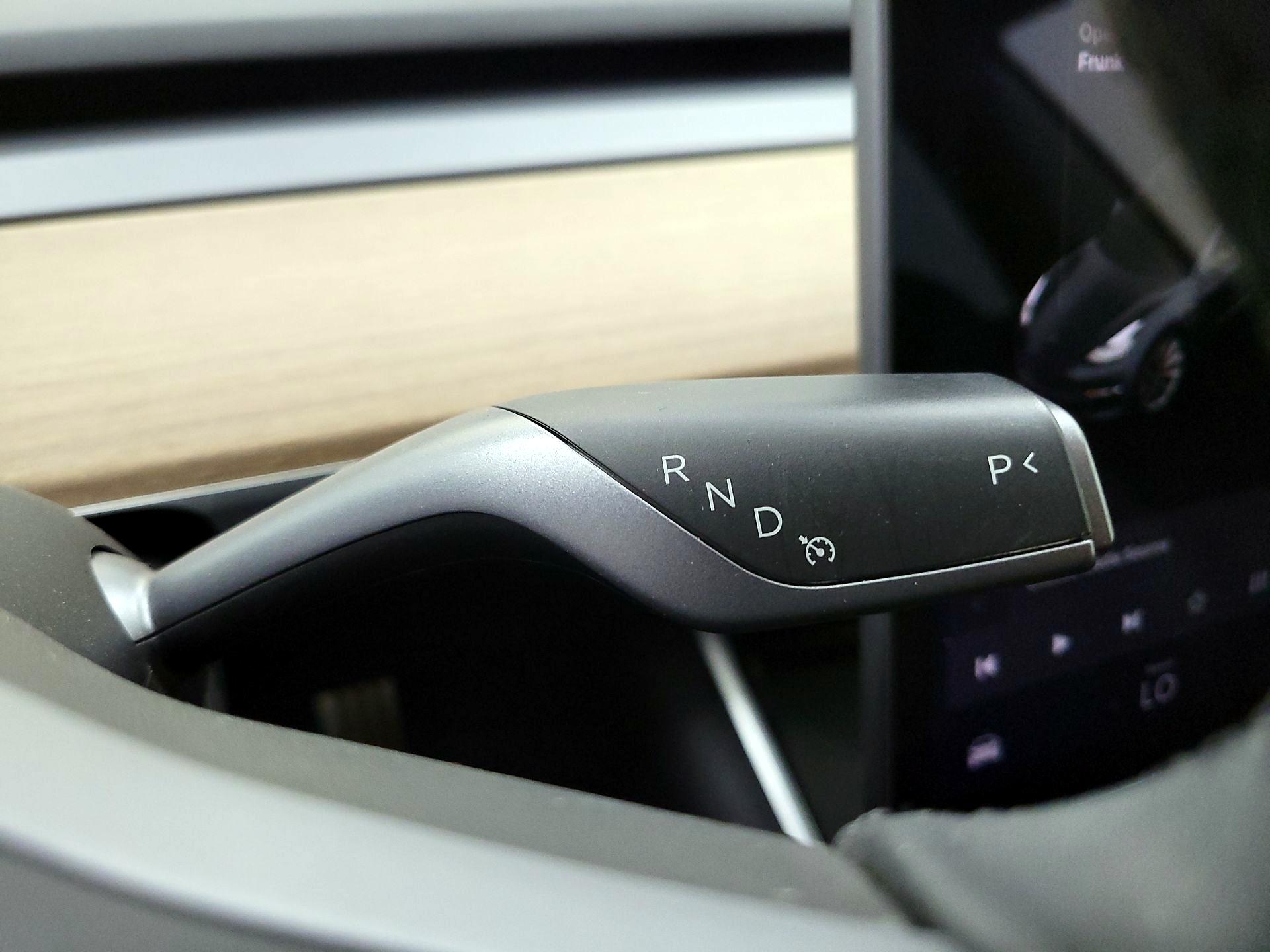 Thumbnail: 2019 Tesla Model 3 - 17