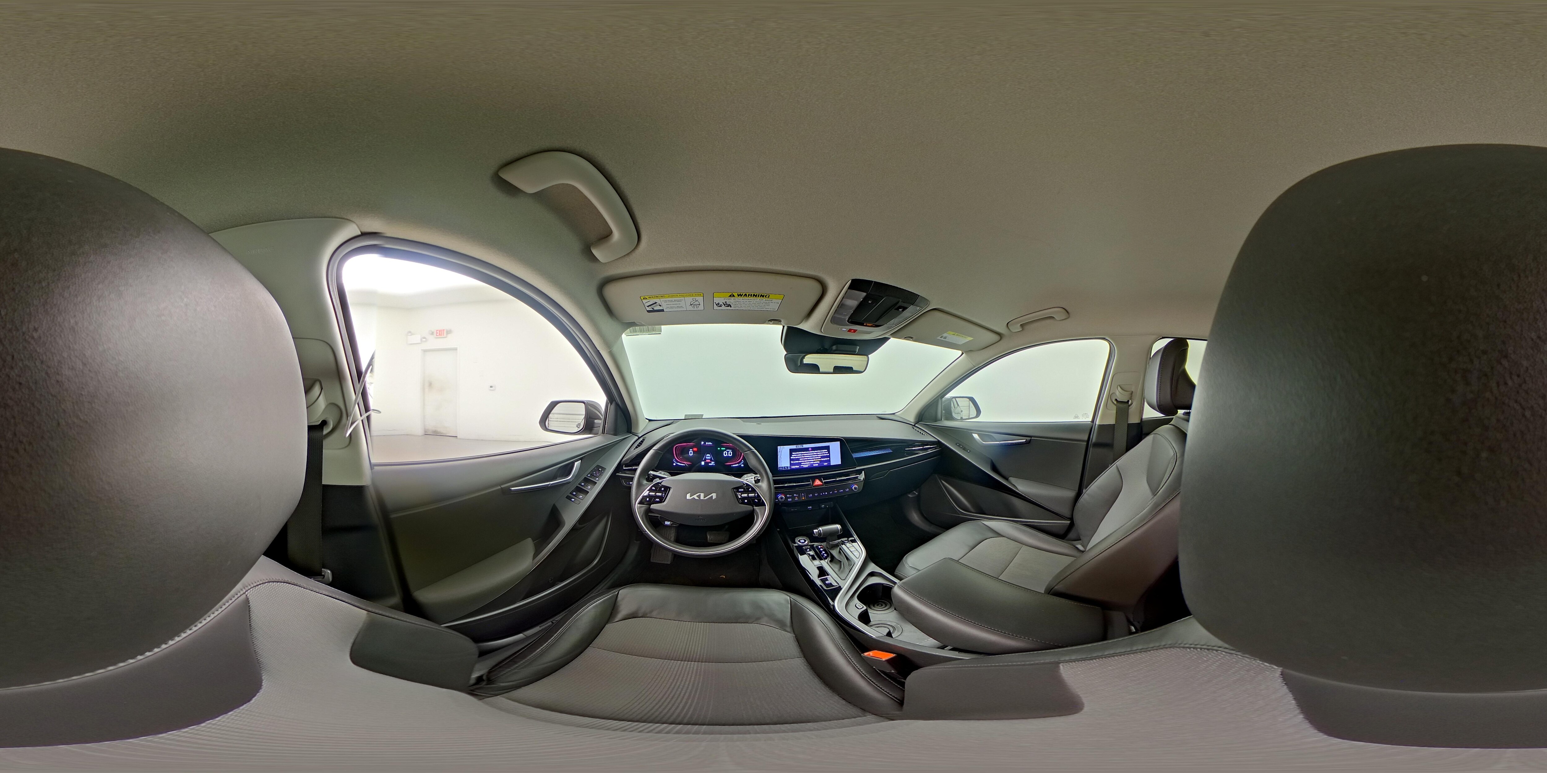 2023 Kia Niro EX - Photo 18