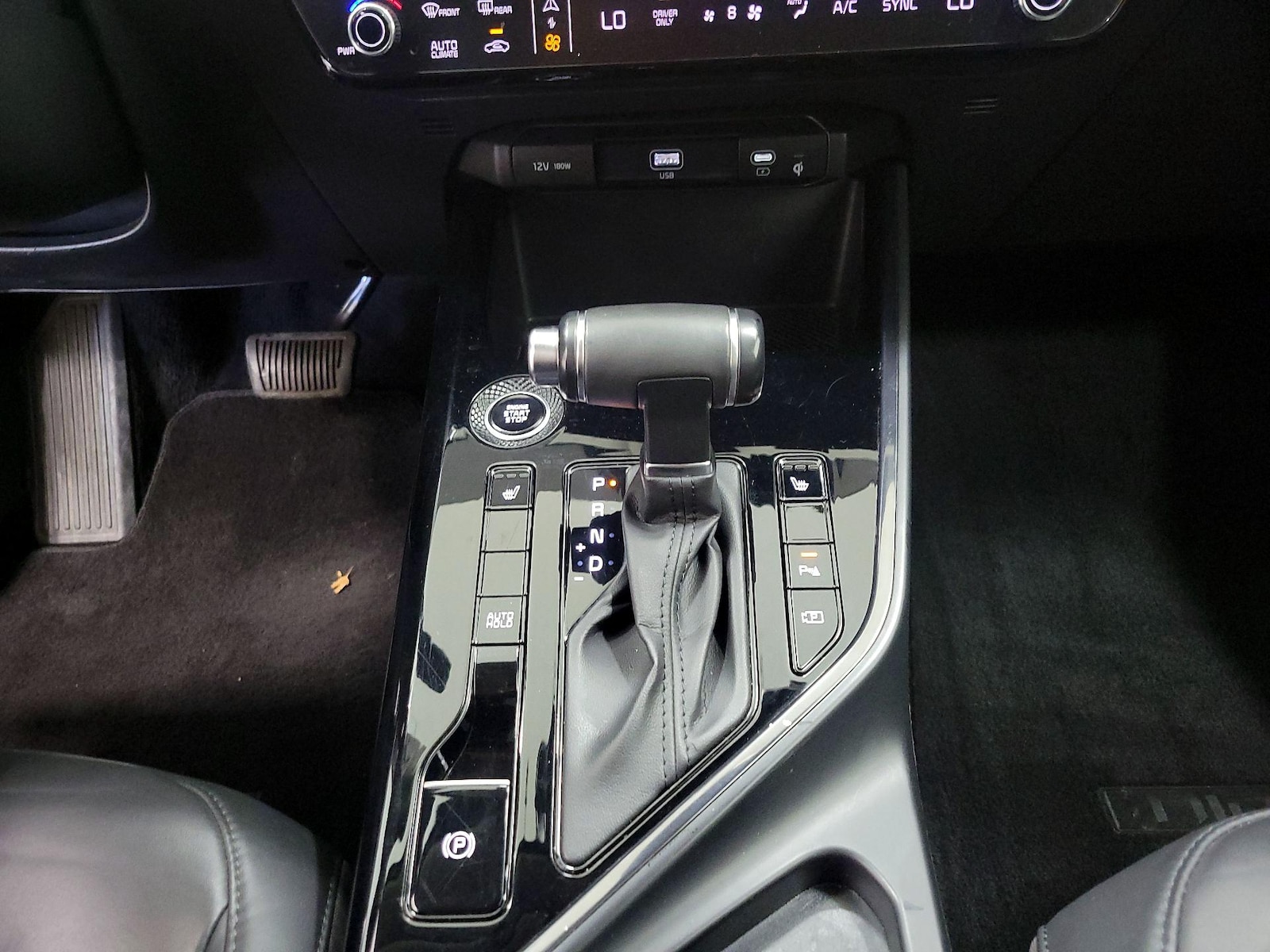 2023 Kia Niro EX - Photo 10