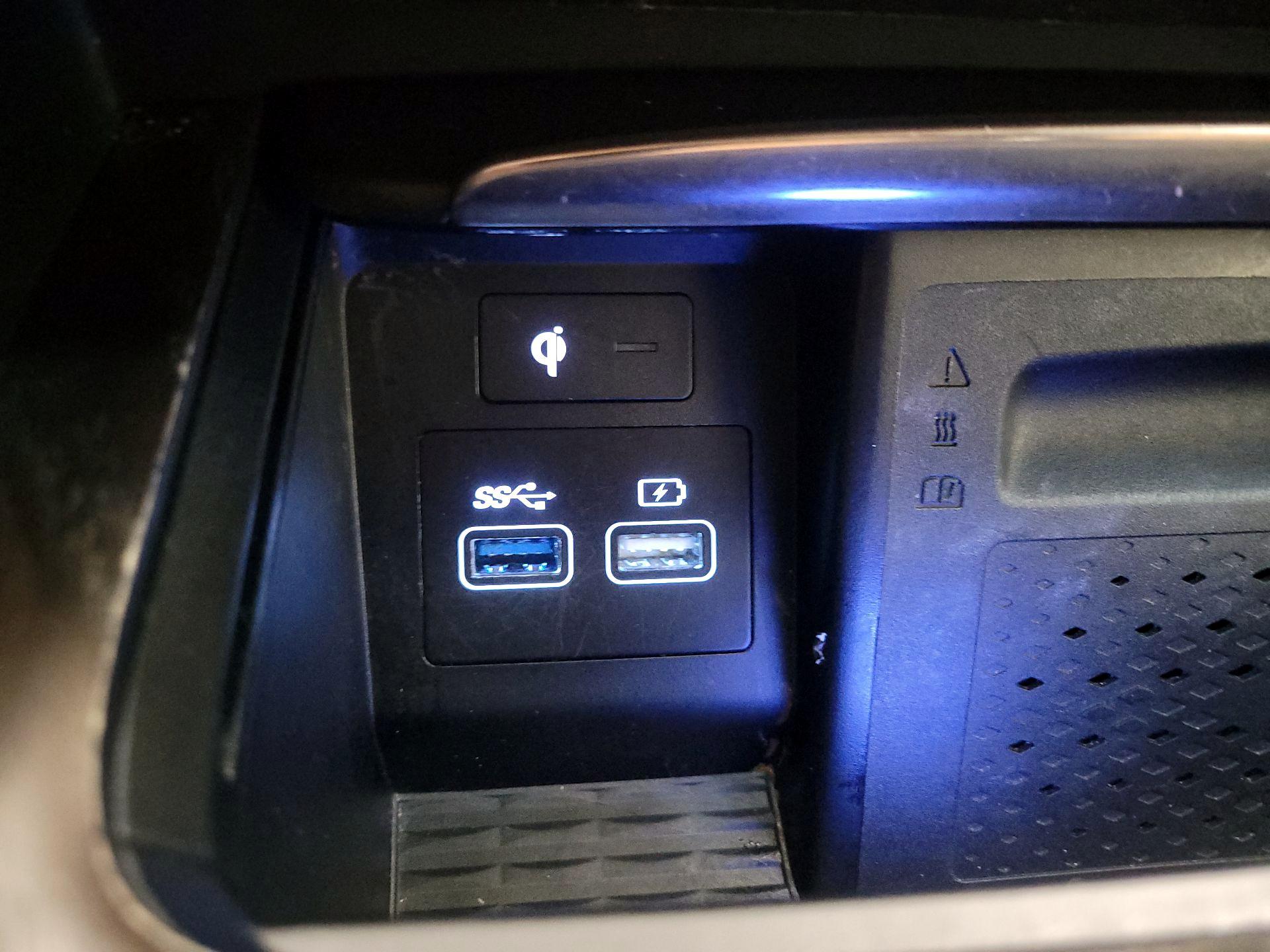 Thumbnail: 2023 Genesis GV80 - 17