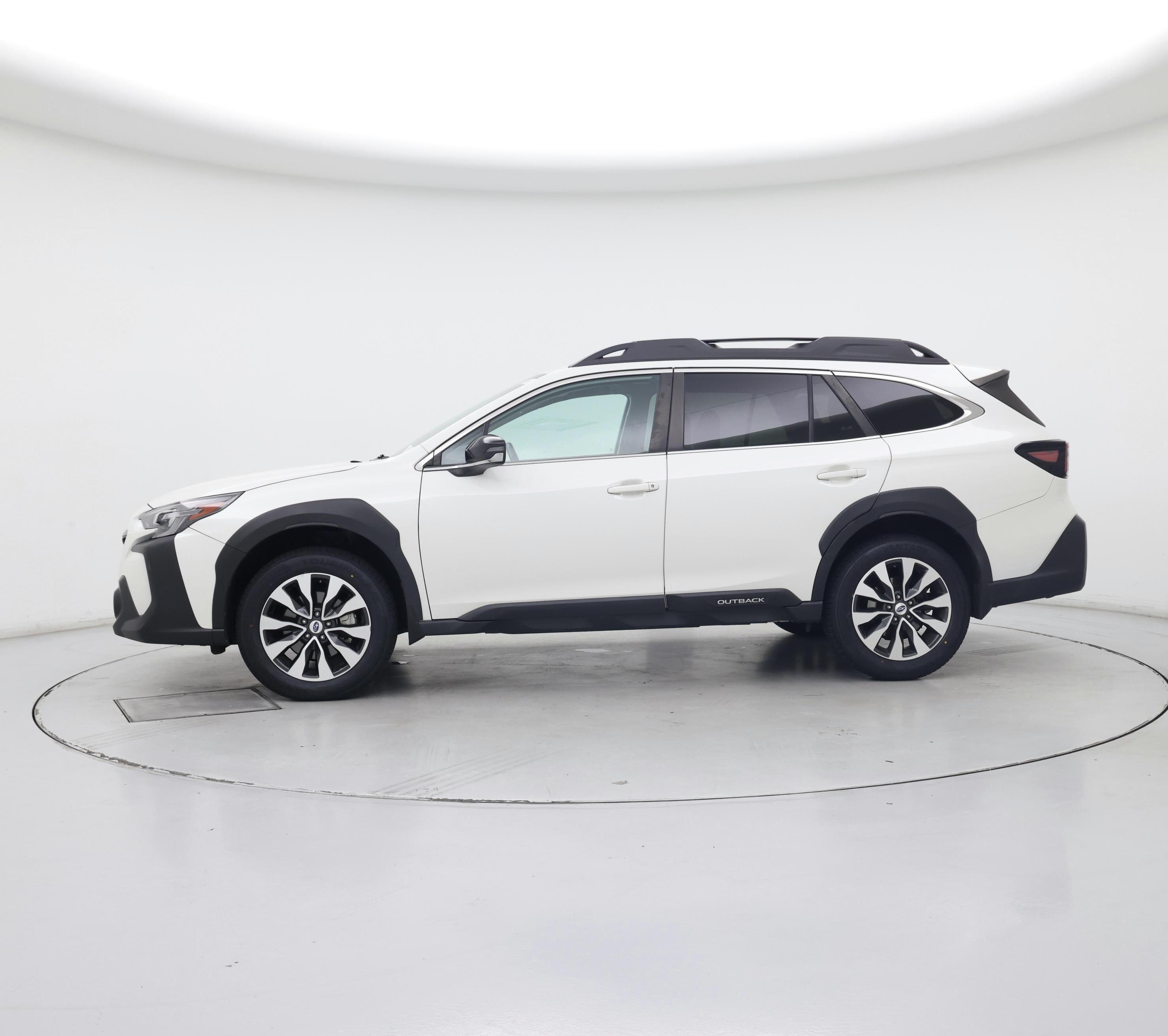 Thumbnail: 2023 Subaru Outback - 3