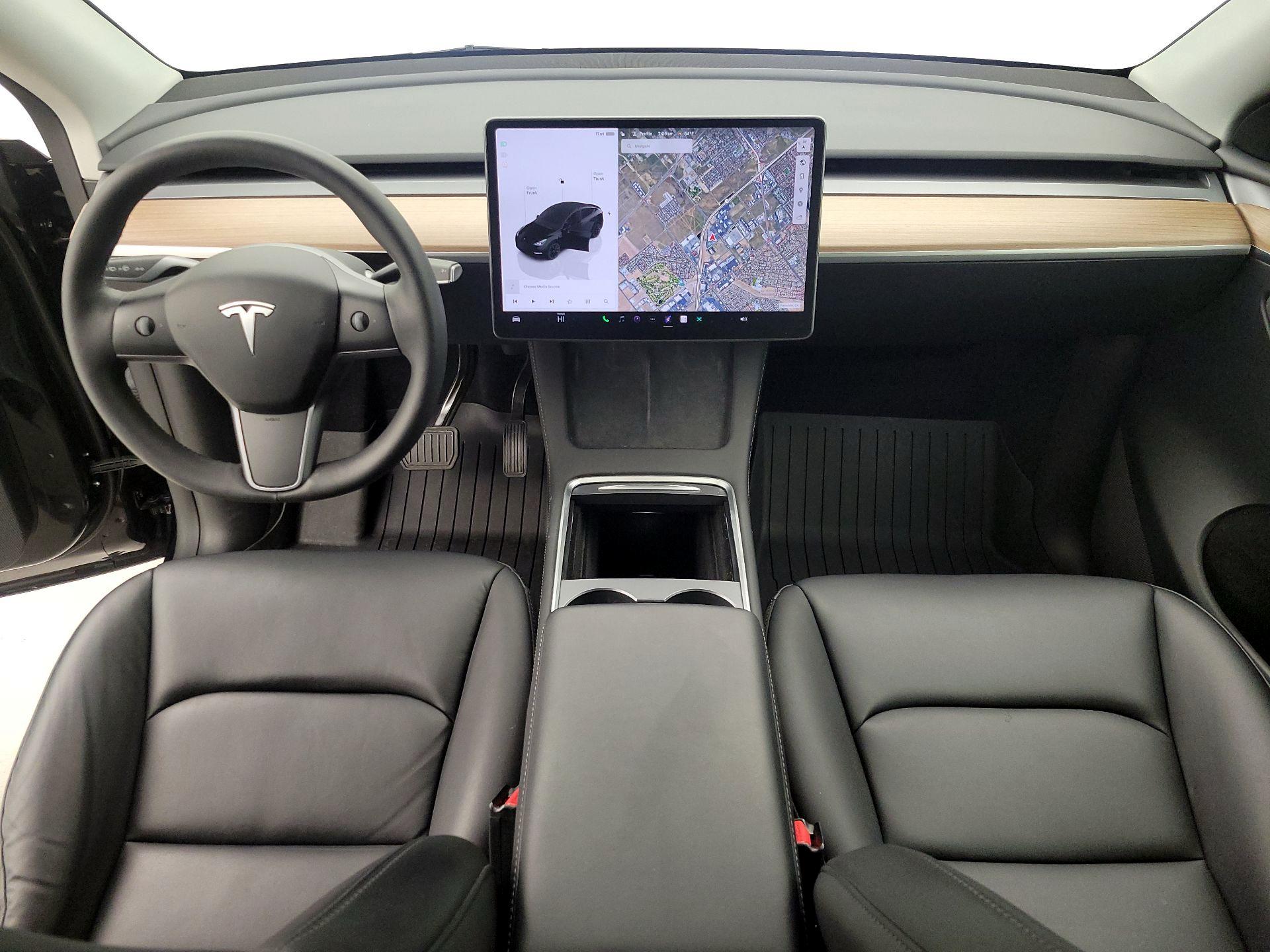 Thumbnail: 2023 Tesla Model Y - 9