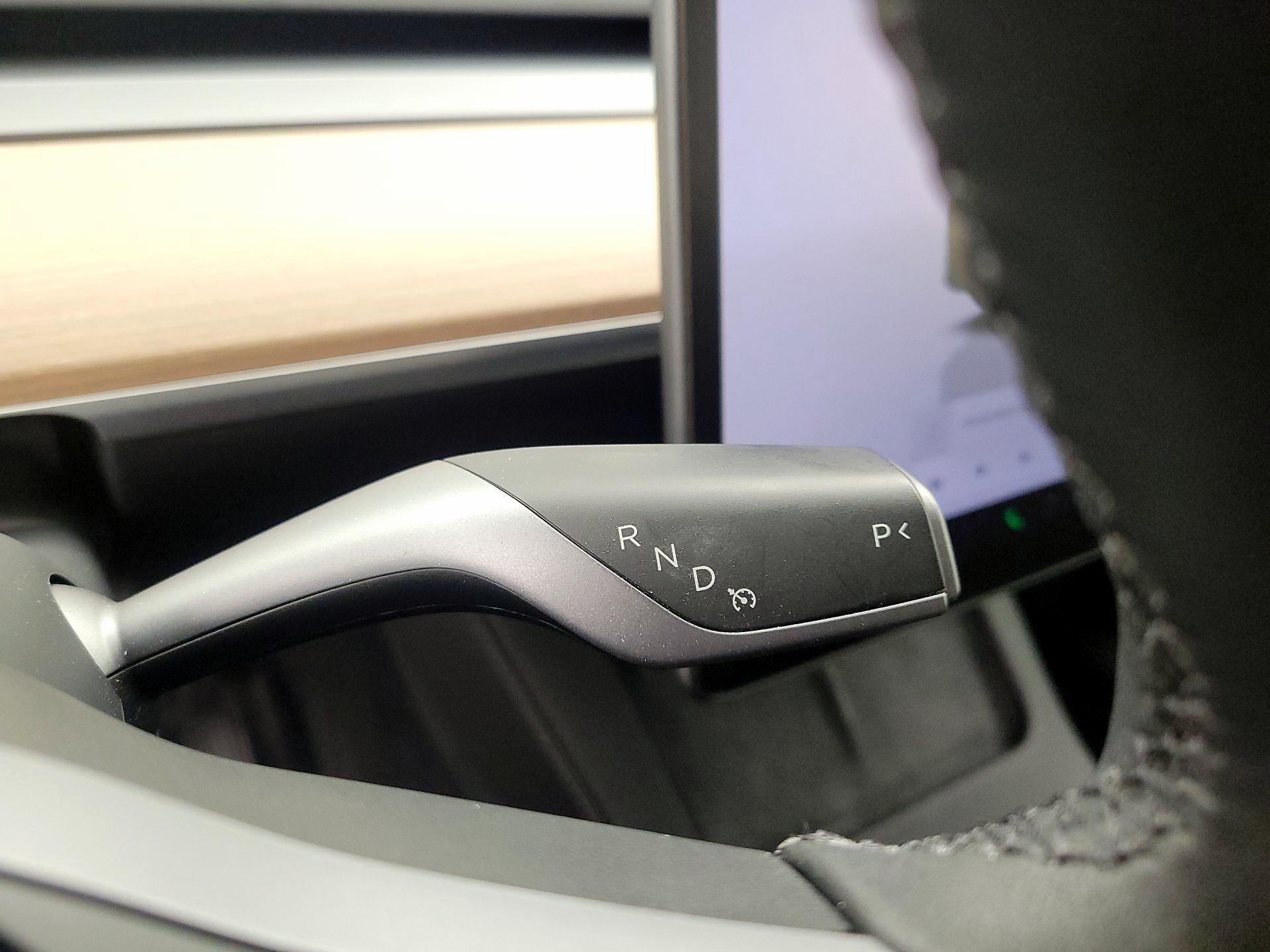 Thumbnail: 2023 Tesla Model Y - 17