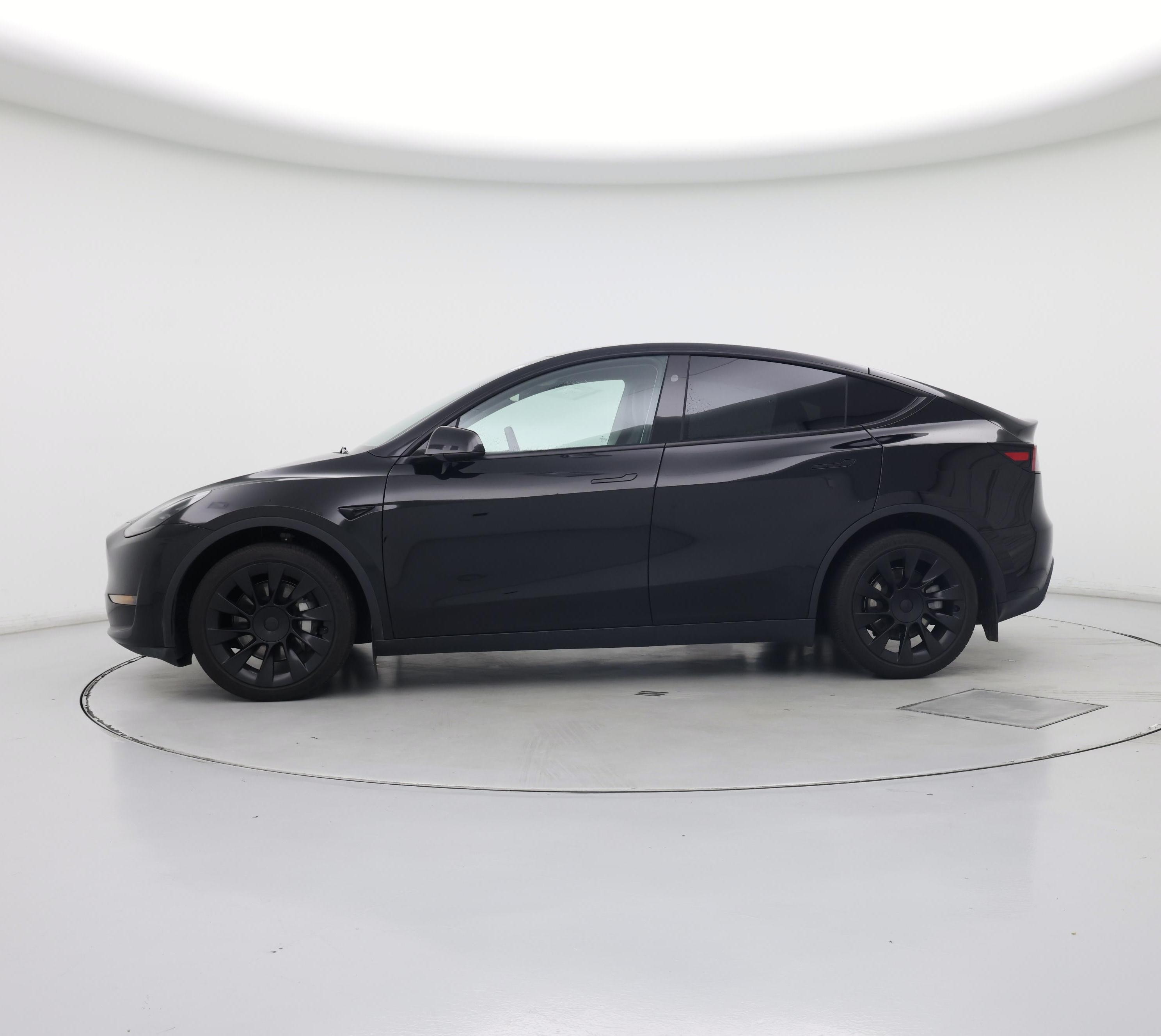 Thumbnail: 2023 Tesla Model Y - 3