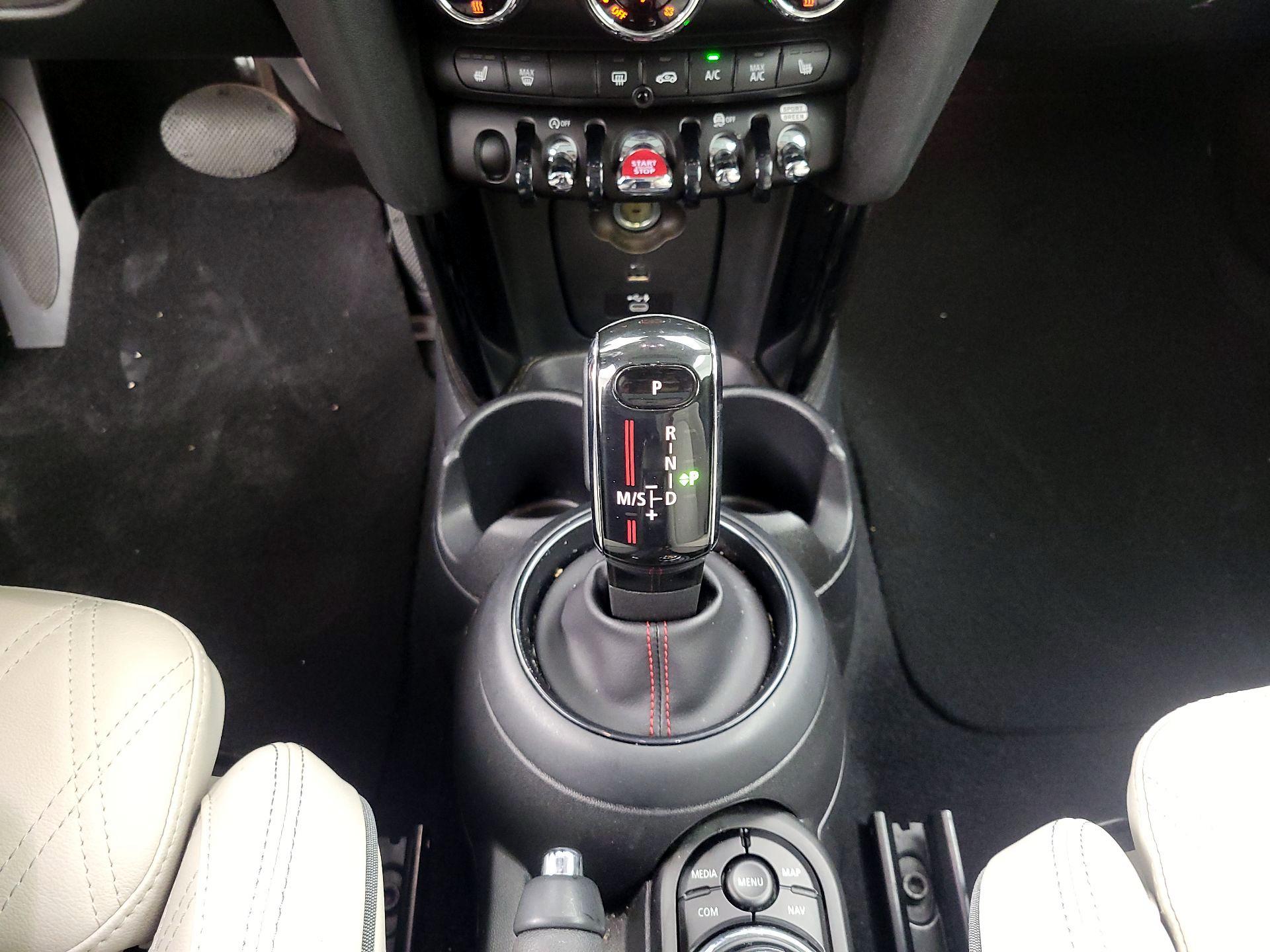 Thumbnail: 2021 MINI Cooper Hardtop - 18
