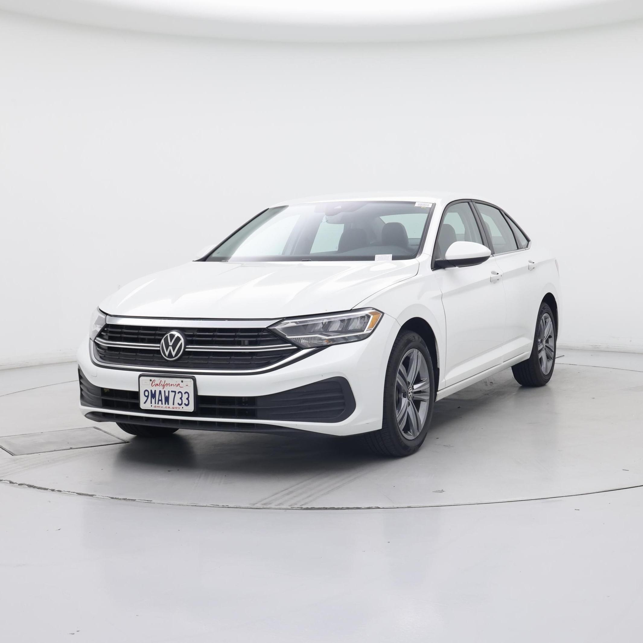 Thumbnail: 2023 Volkswagen Jetta - 4
