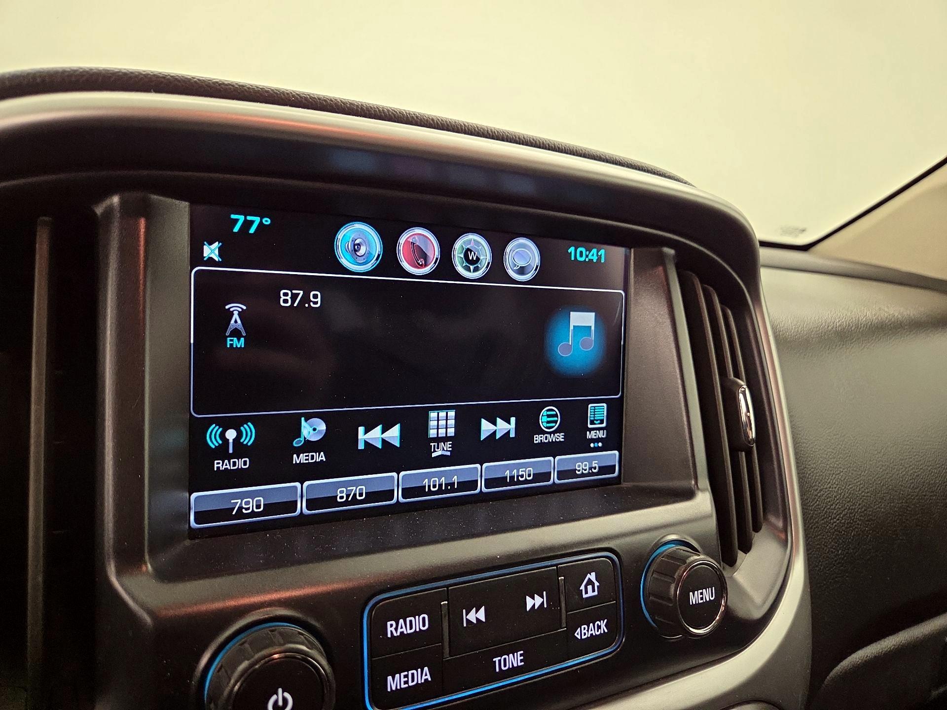 Thumbnail: 2016 Chevrolet Colorado - 15