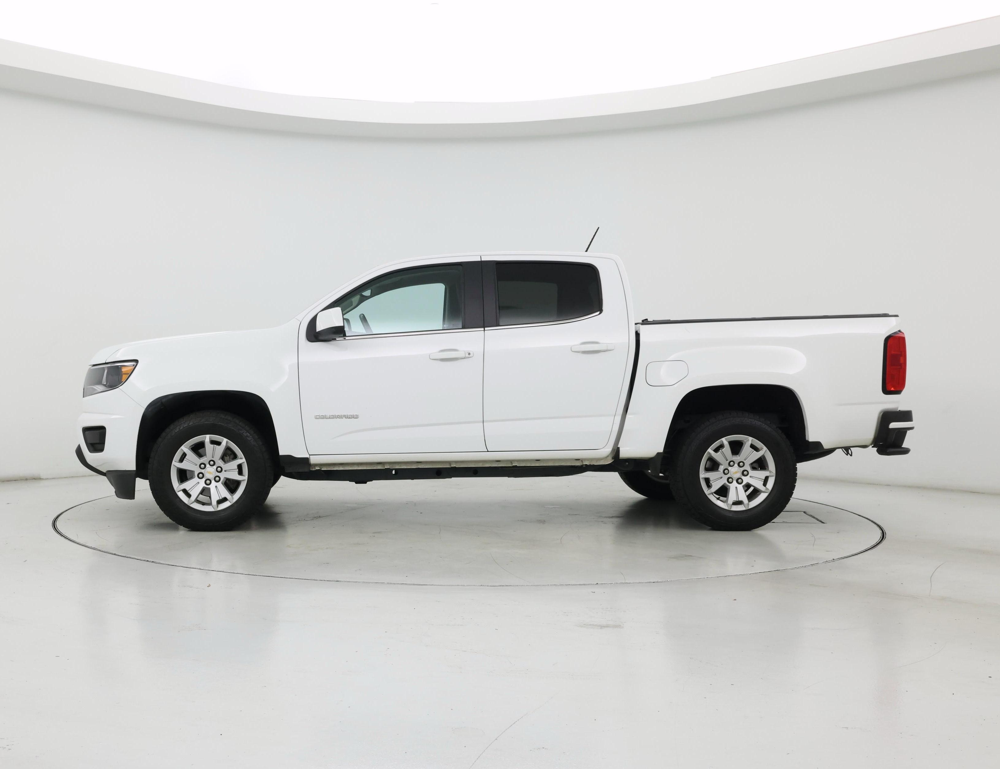 Thumbnail: 2016 Chevrolet Colorado - 3